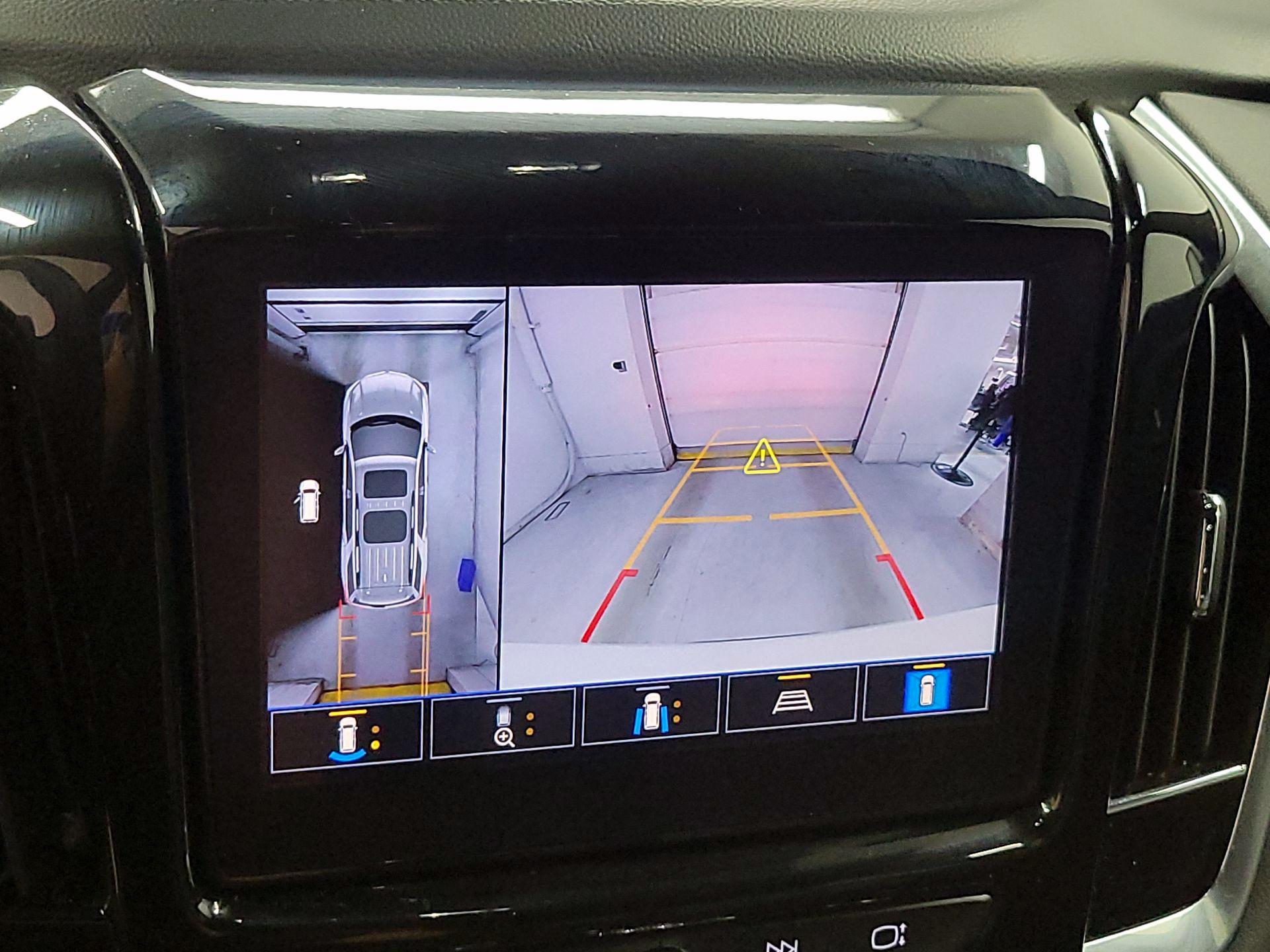 Thumbnail: 2023 Chevrolet Traverse - 13
