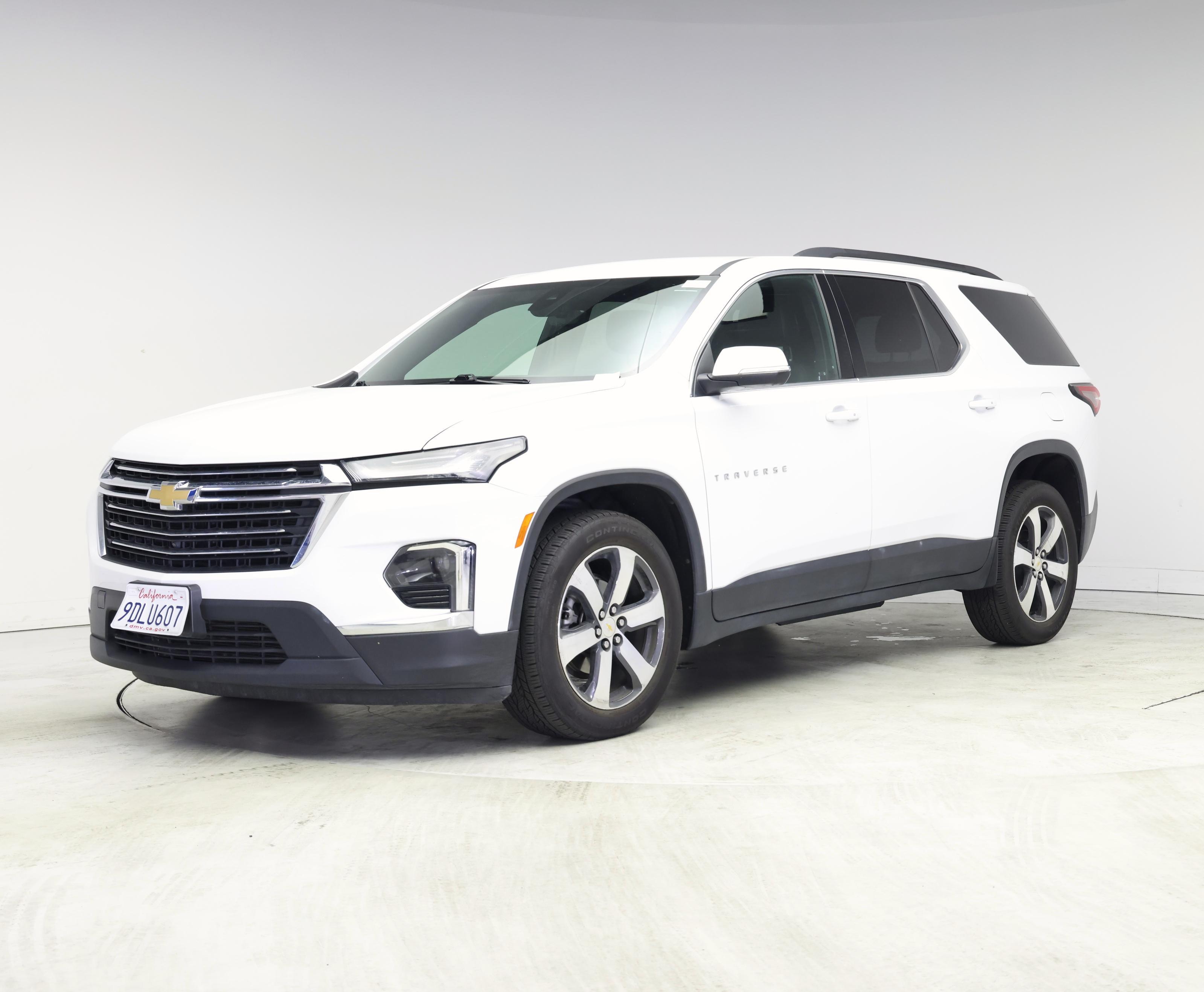 Thumbnail: 2023 Chevrolet Traverse - 4