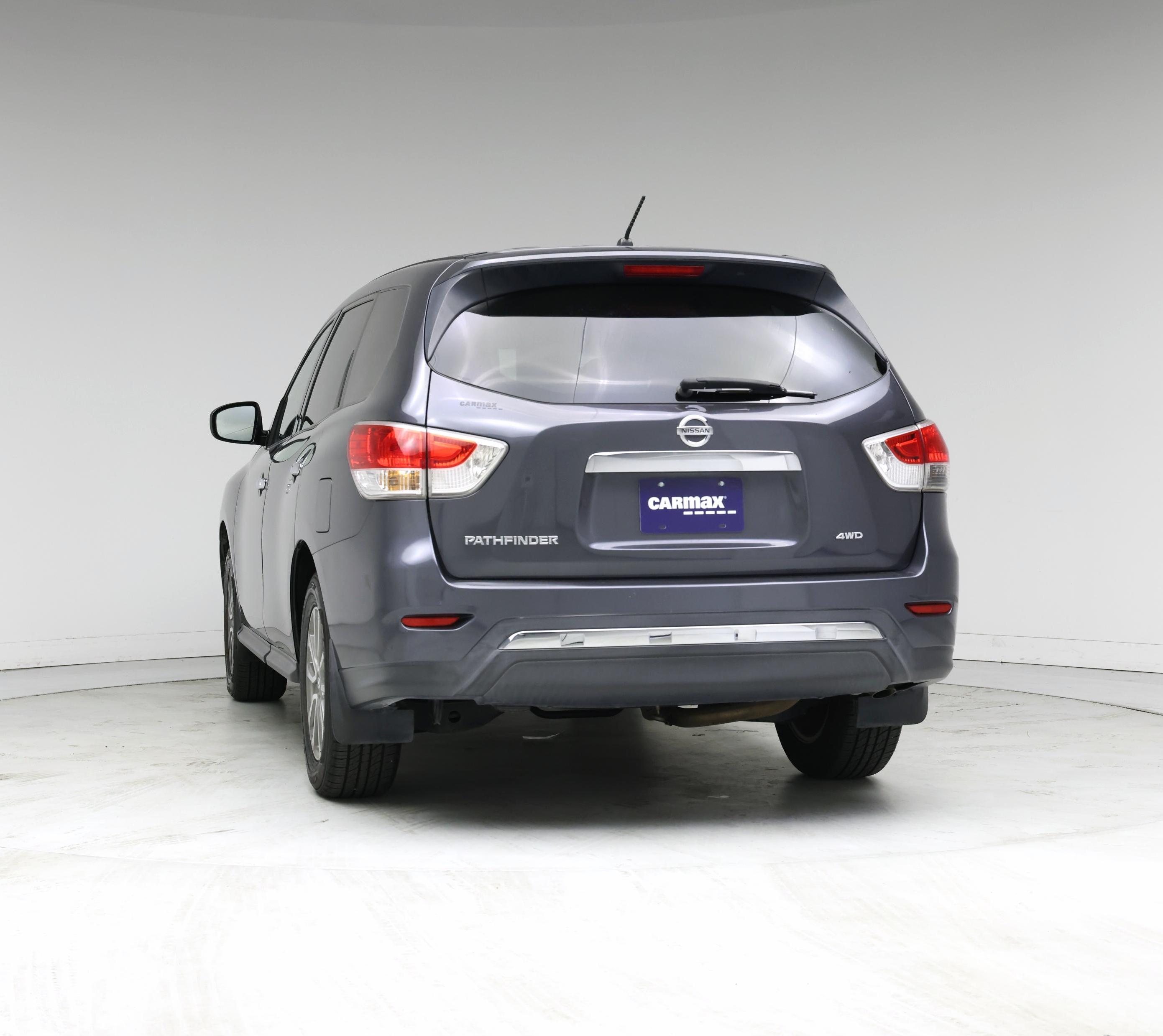 Thumbnail: 2013 Nissan Pathfinder - 6