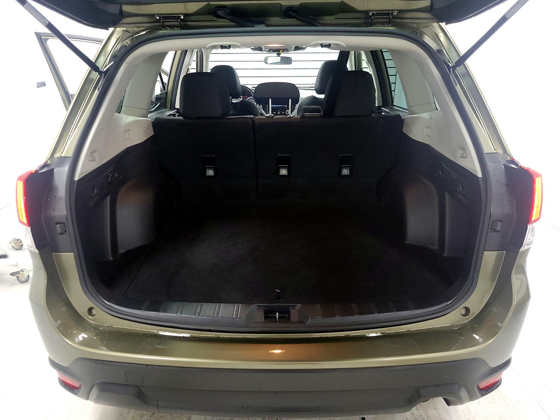 Thumbnail: 2022 Subaru Forester - 18