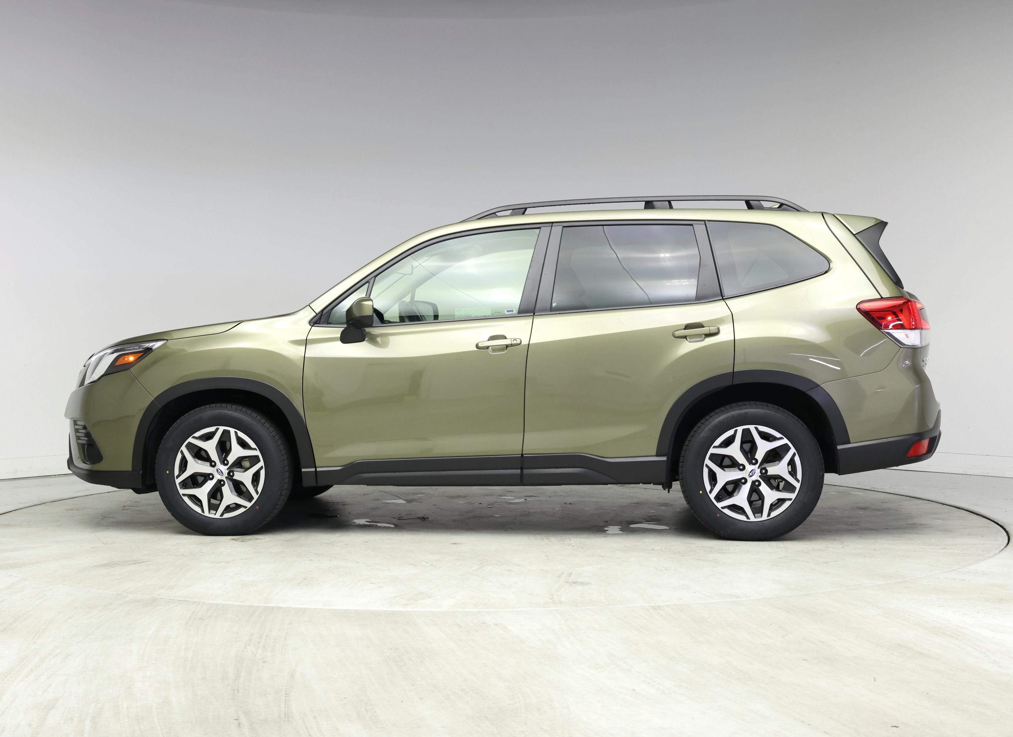 Thumbnail: 2022 Subaru Forester - 3