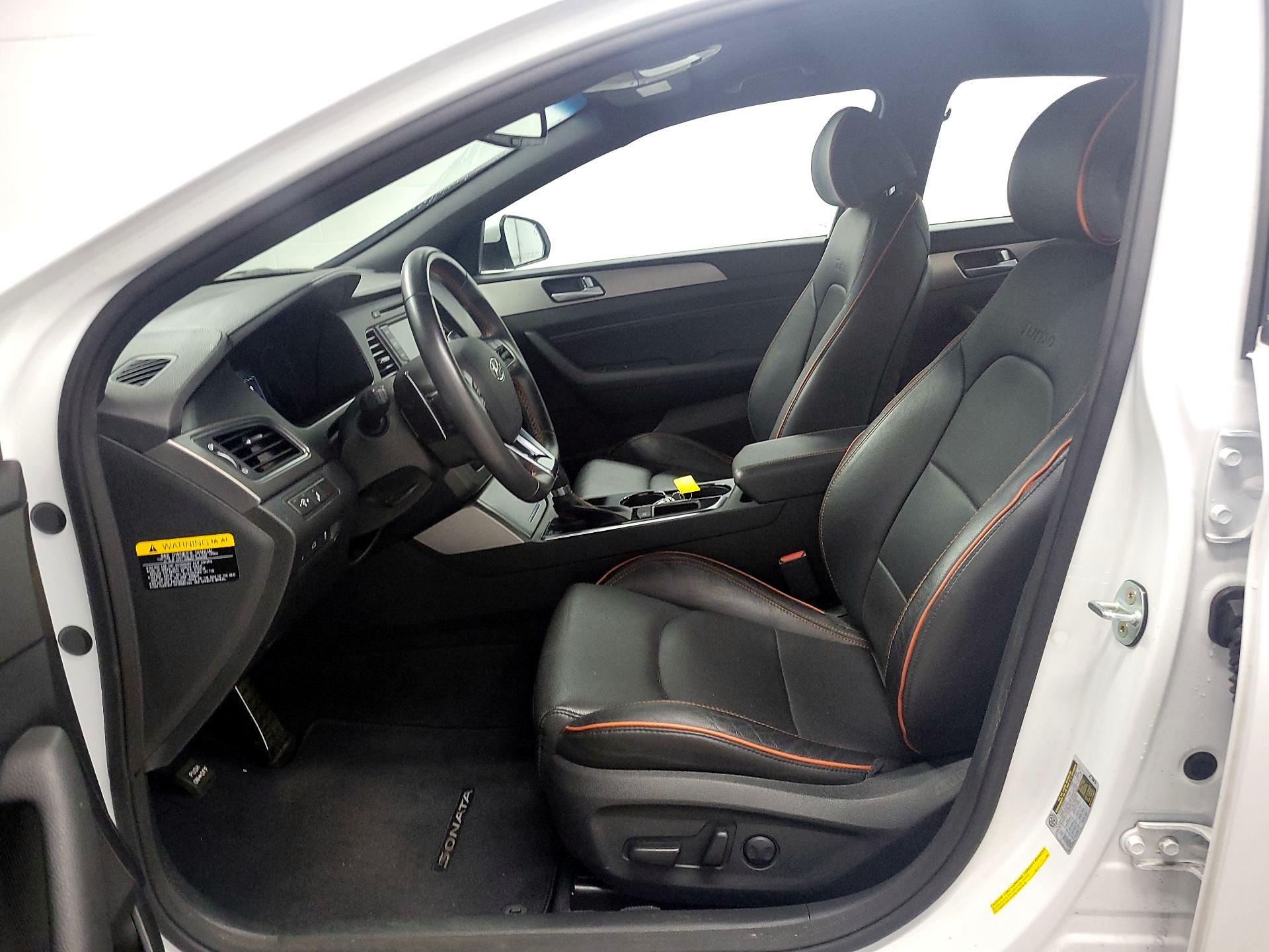 Thumbnail: 2015 Hyundai Sonata - 11