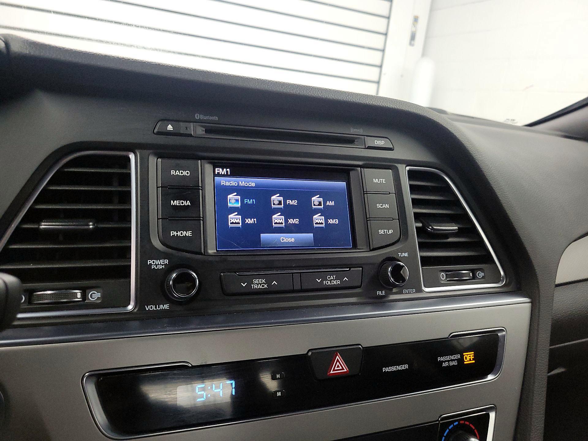 Thumbnail: 2015 Hyundai Sonata - 14