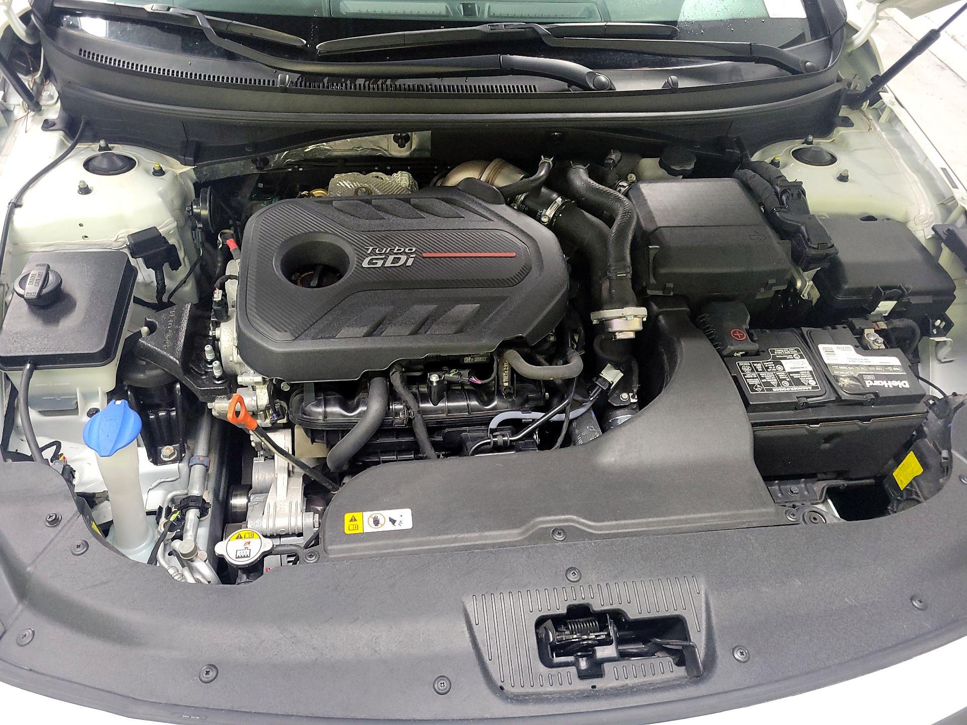 Thumbnail: 2015 Hyundai Sonata - 19