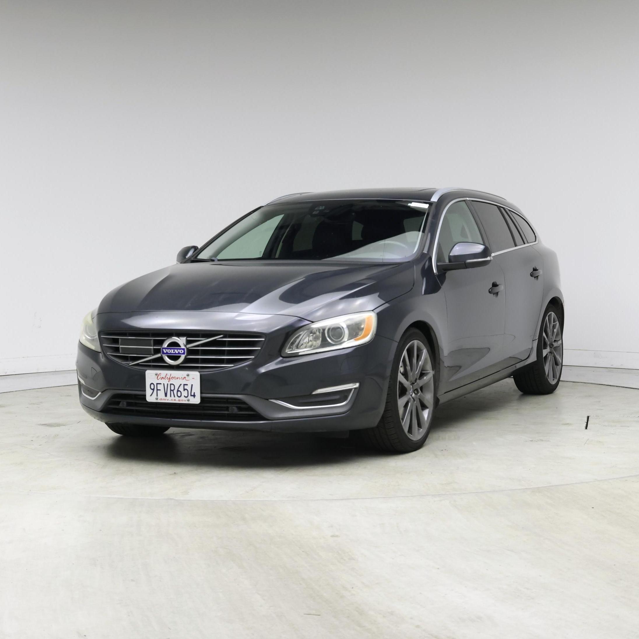 Thumbnail: 2015 Volvo V60 - 4