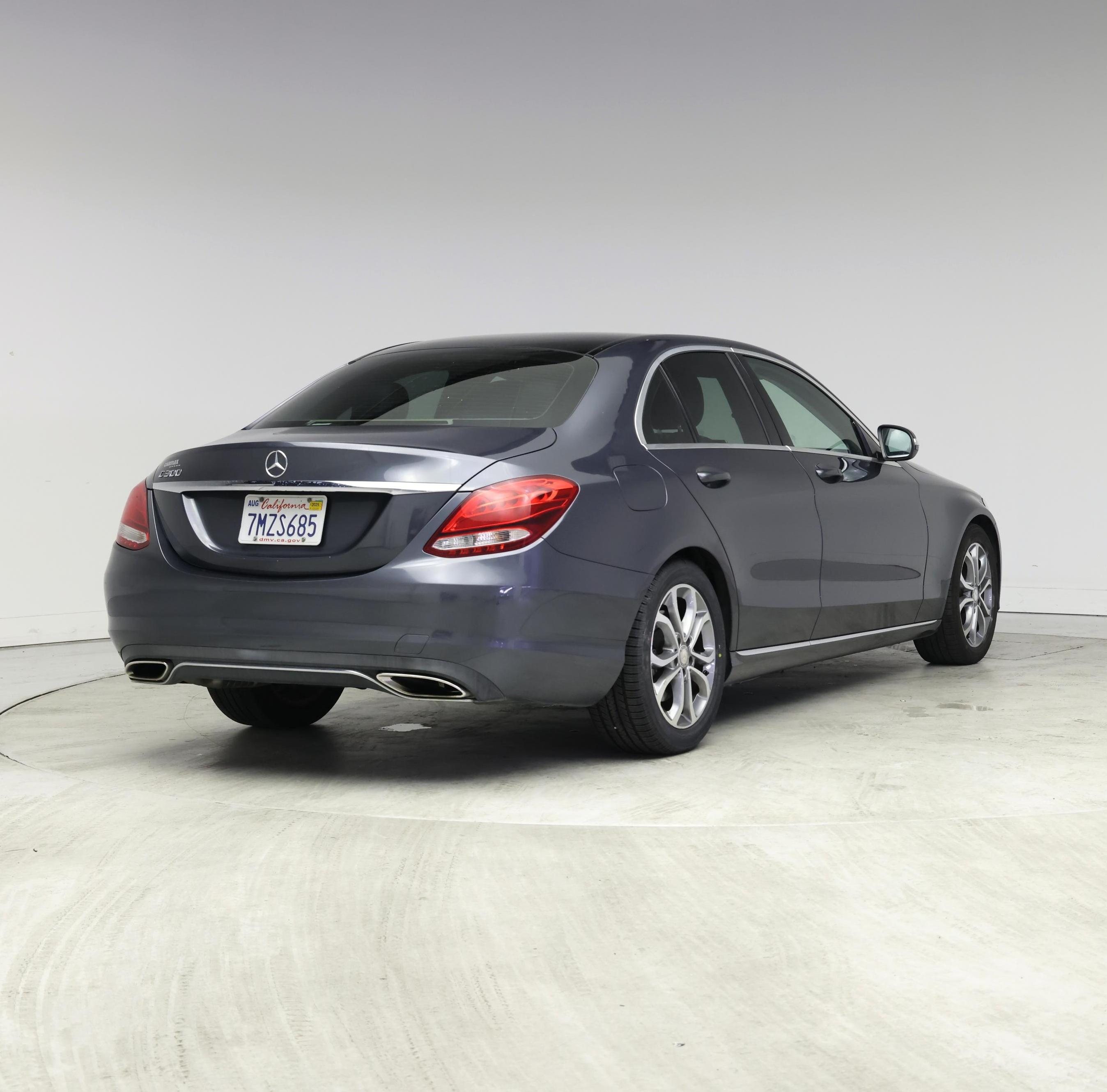 Thumbnail: 2015 Mercedes-Benz C-Class - 8