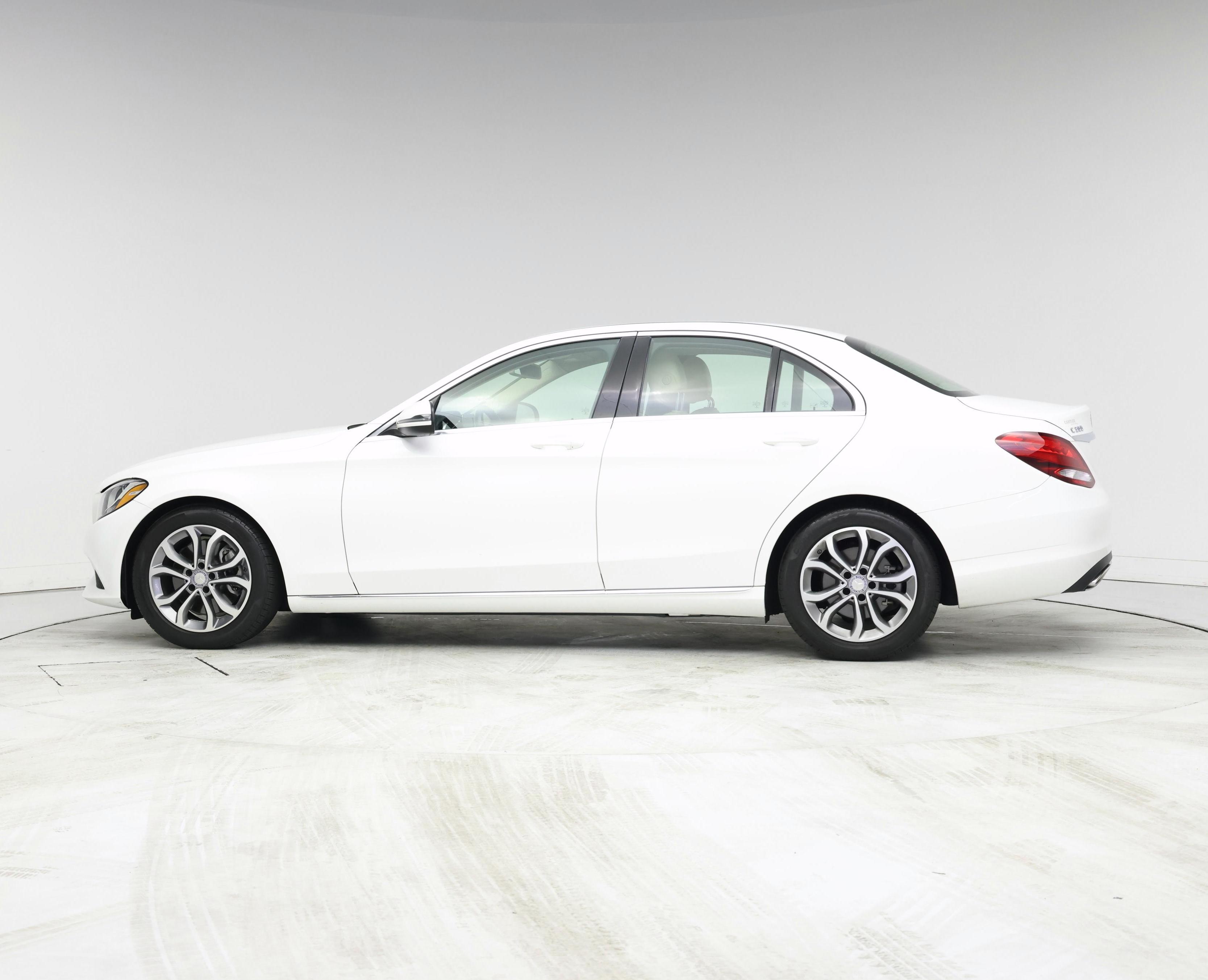 Thumbnail: 2017 Mercedes-Benz C-Class - 3