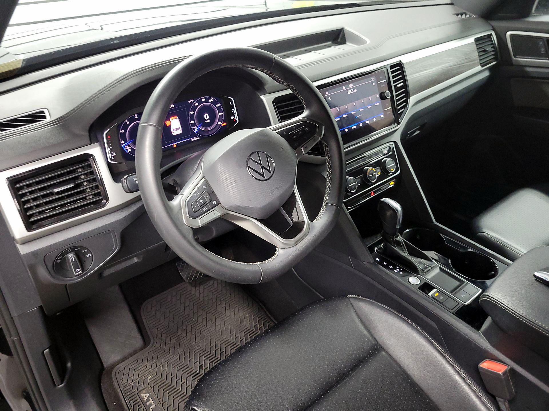 Thumbnail: 2022 Volkswagen Atlas - 9