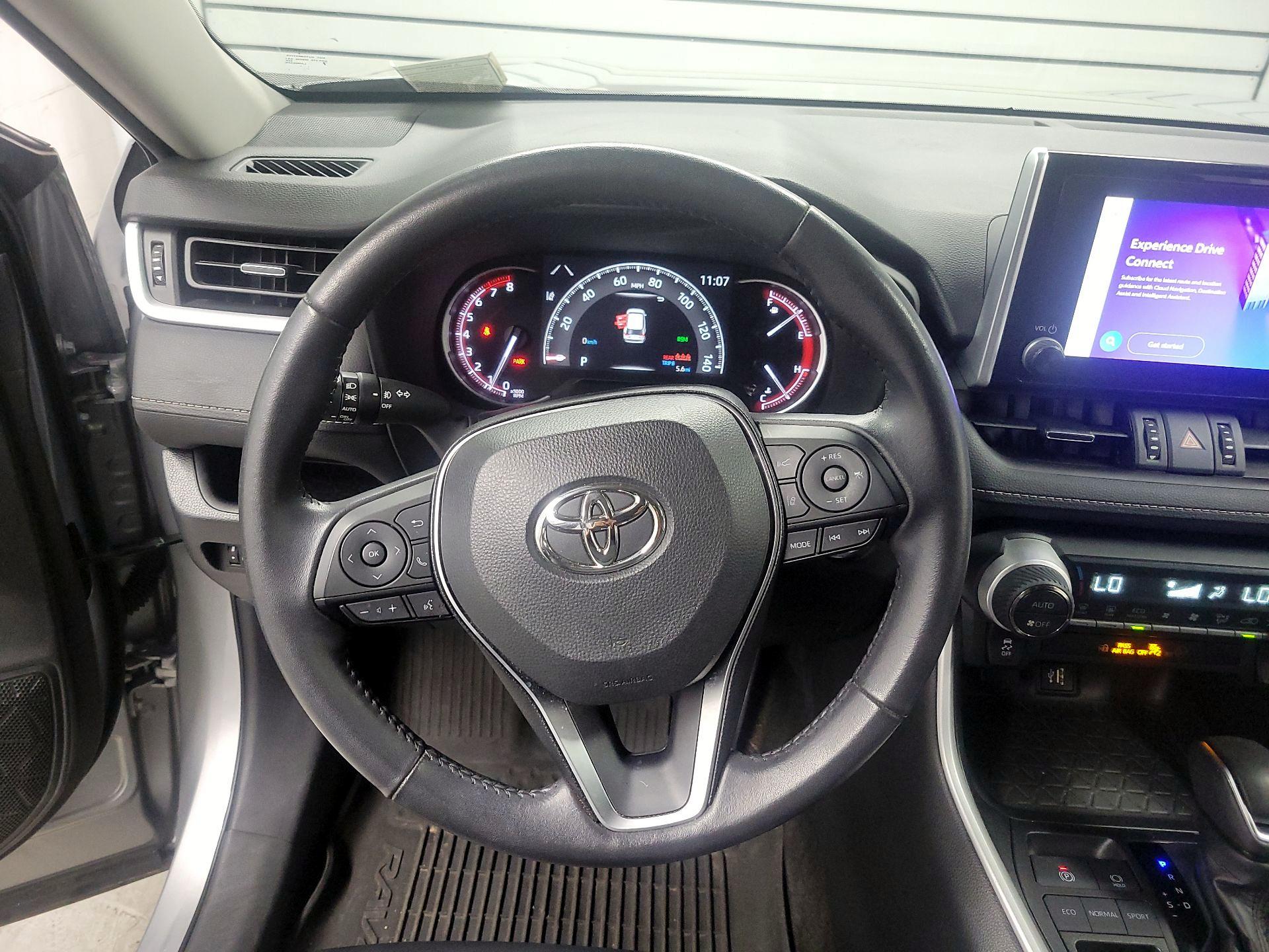 Thumbnail: 2023 Toyota RAV4 - 10