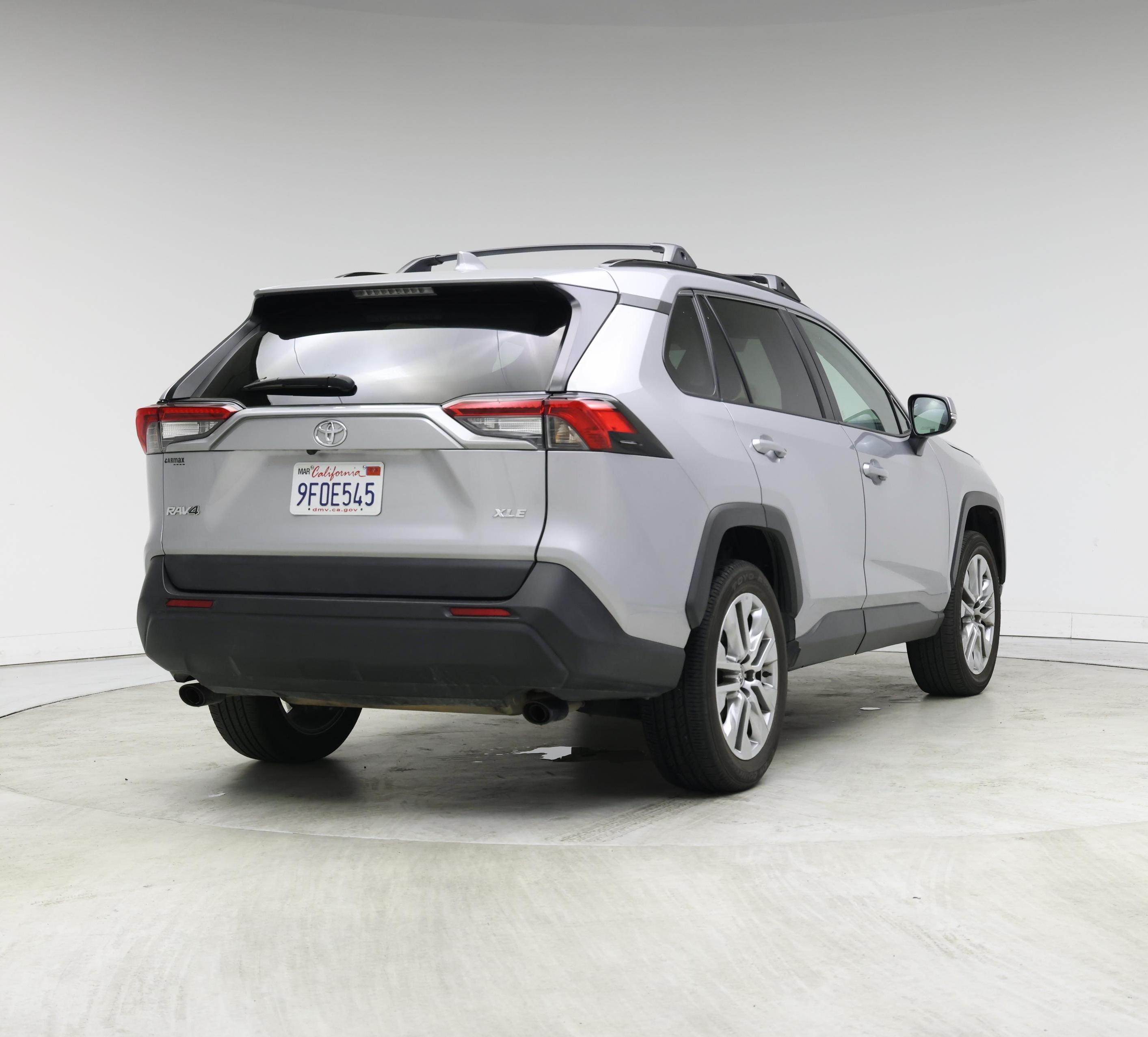 Thumbnail: 2023 Toyota RAV4 - 8
