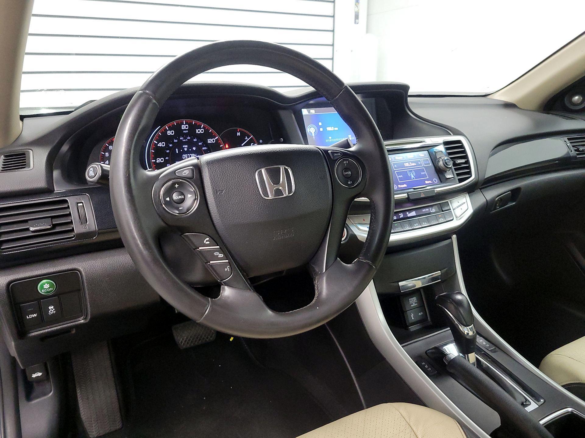 Thumbnail: 2015 Honda Accord - 9