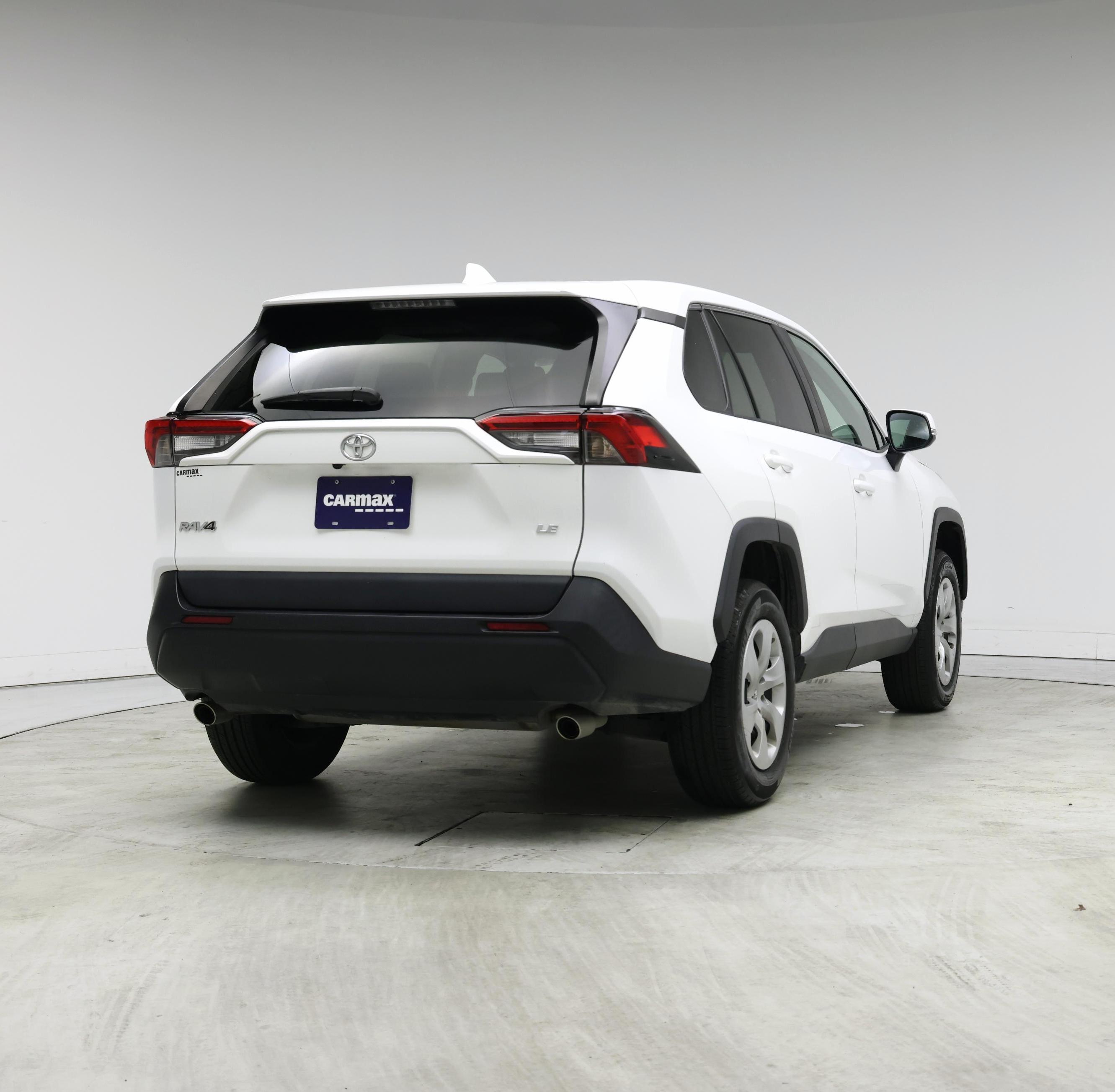 Thumbnail: 2023 Toyota RAV4 - 8