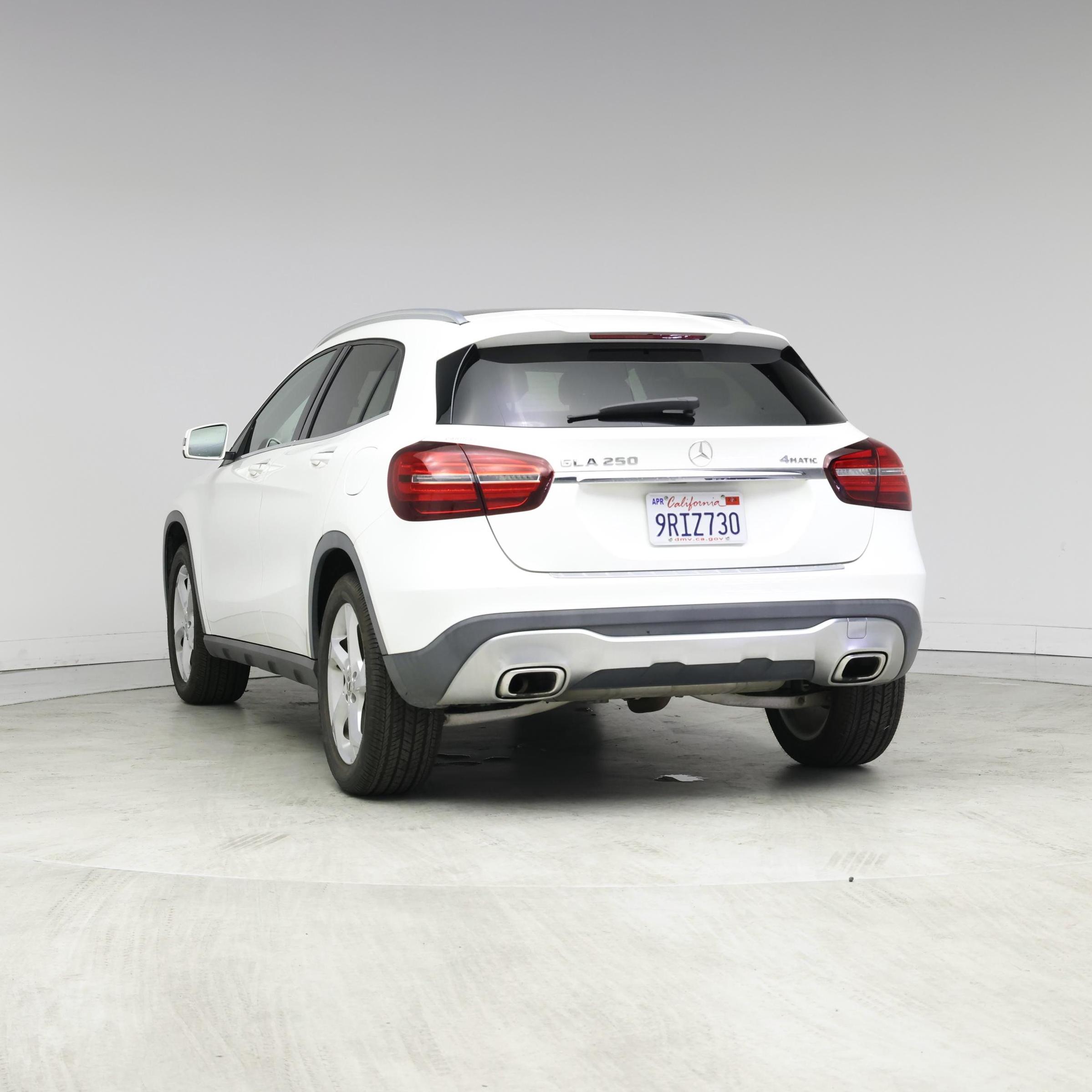 Thumbnail: 2020 Mercedes-Benz GLA - 2