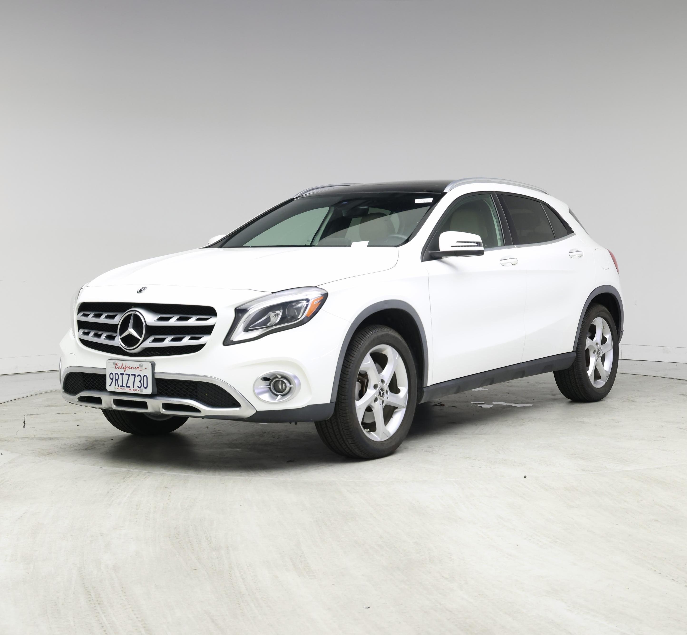 Thumbnail: 2020 Mercedes-Benz GLA - 4