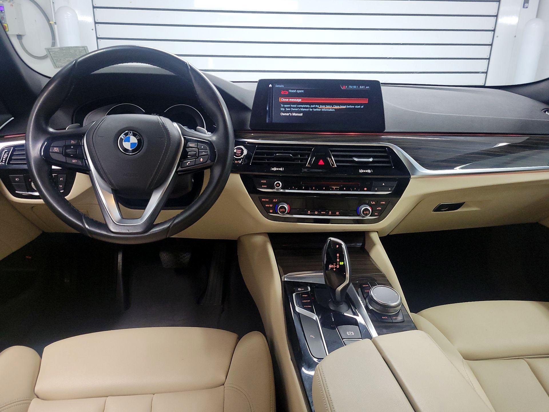 Thumbnail: 2018 BMW 5 Series - 9