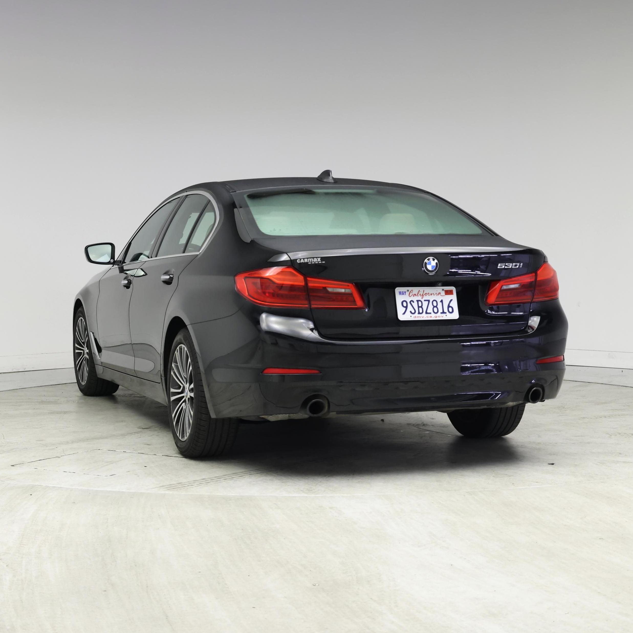 Thumbnail: 2018 BMW 5 Series - 2