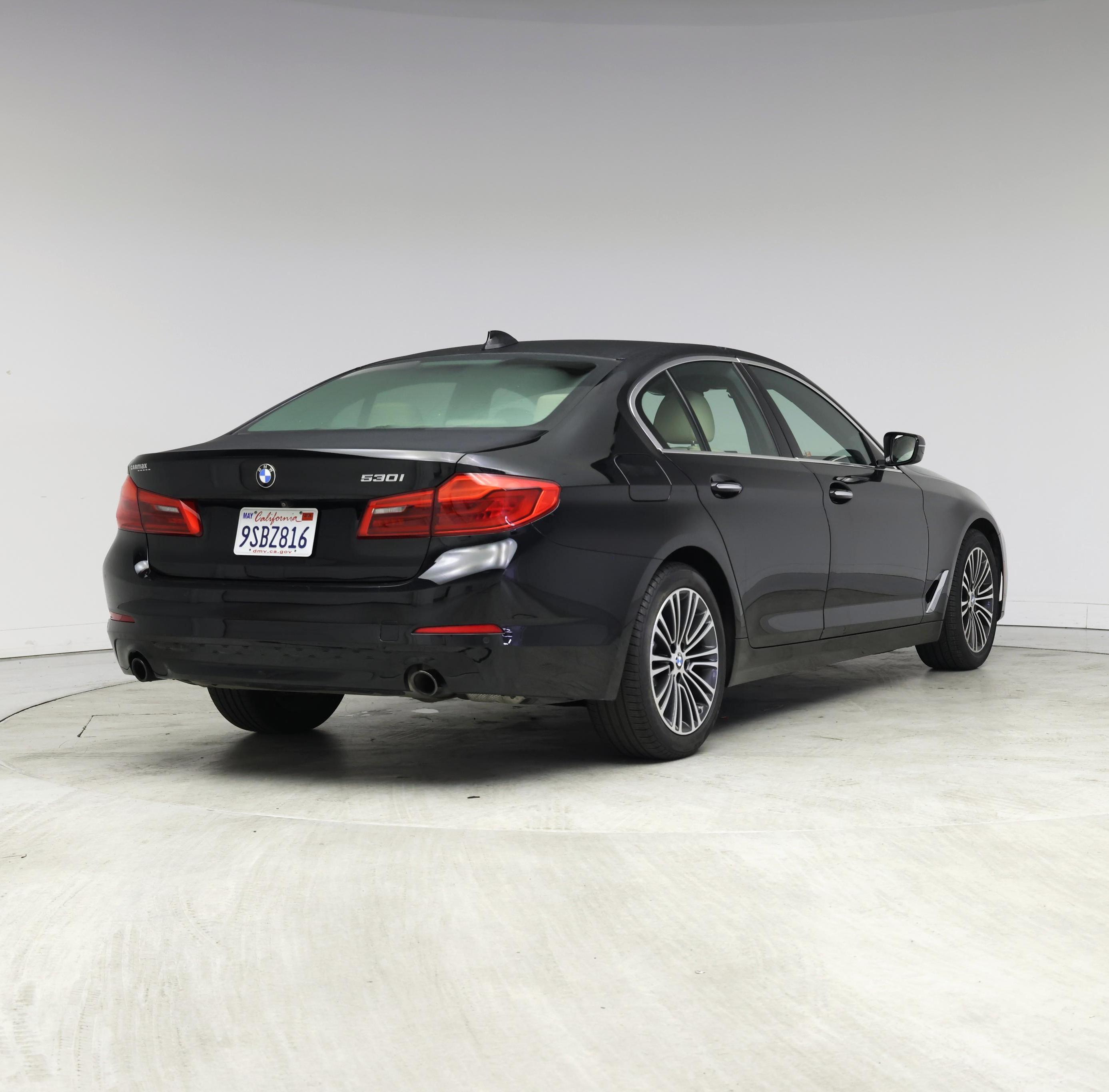 Thumbnail: 2018 BMW 5 Series - 8