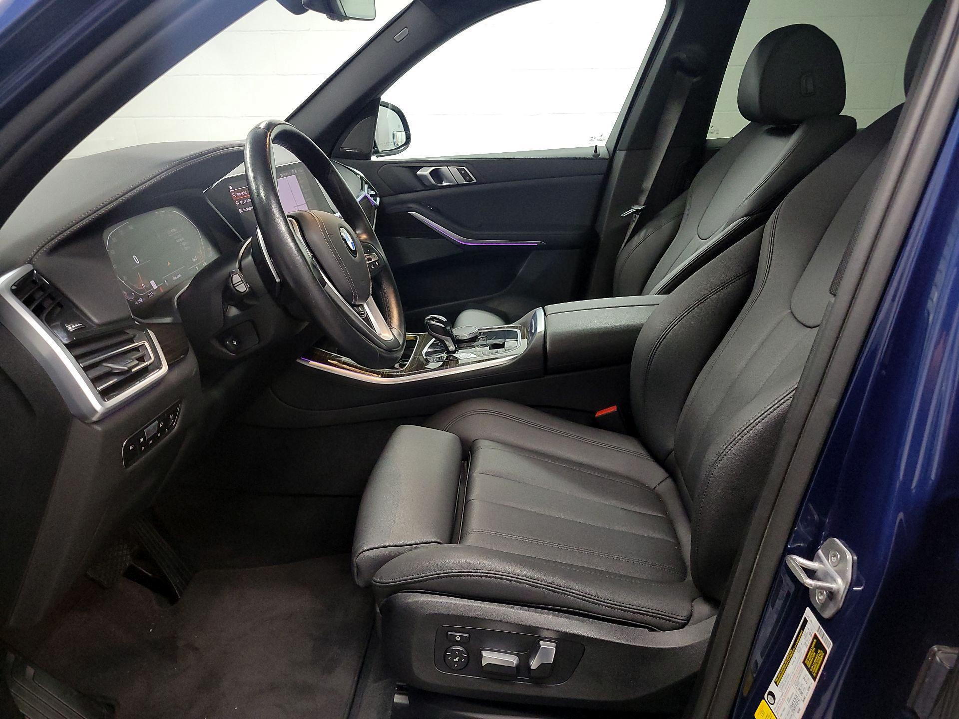Thumbnail: 2020 BMW X5 - 11