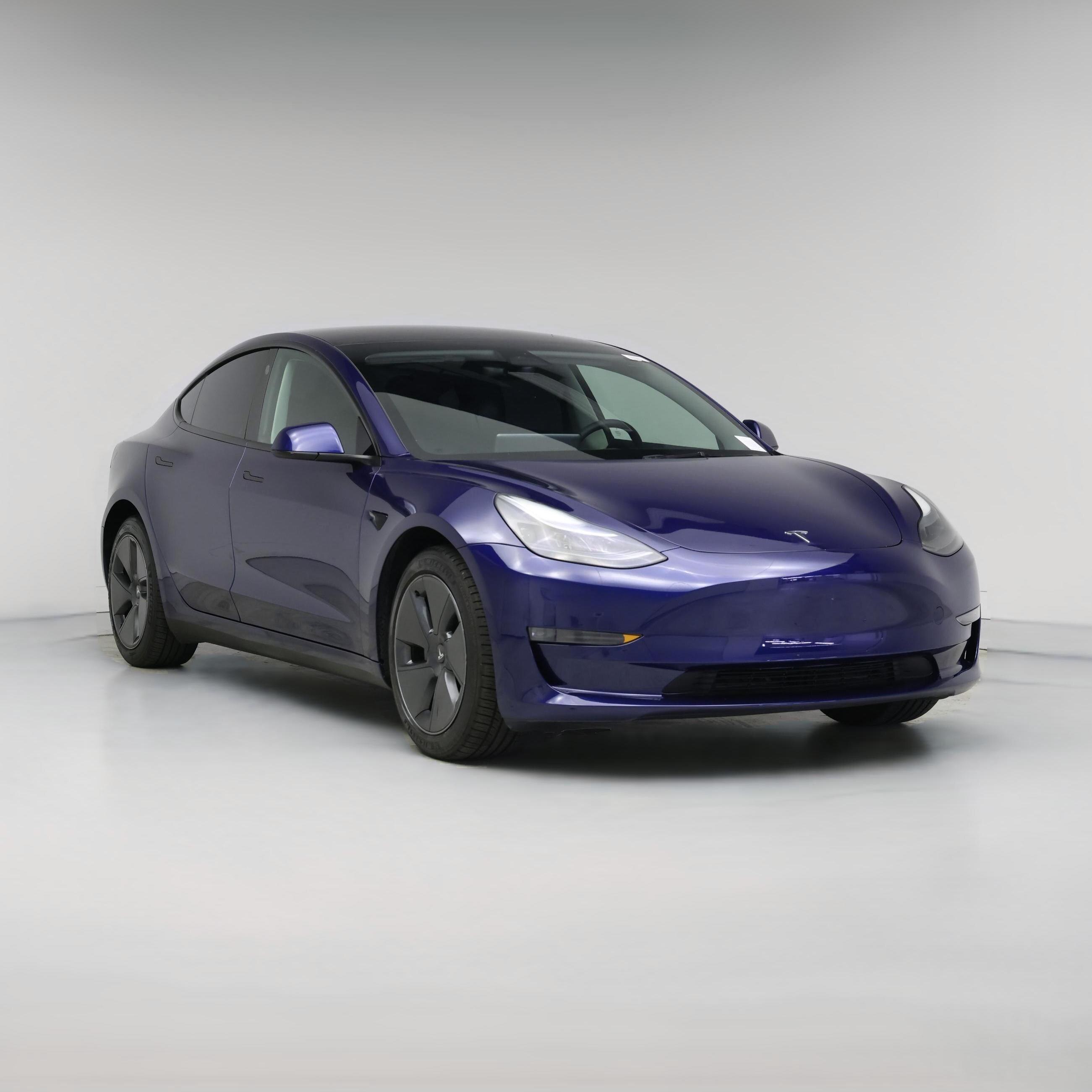 Thumbnail: 2023 Tesla Model 3 - 1