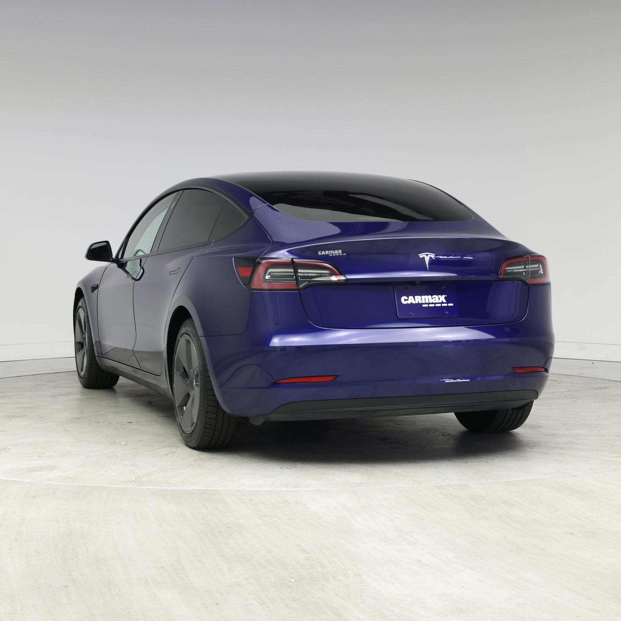 Thumbnail: 2023 Tesla Model 3 - 2