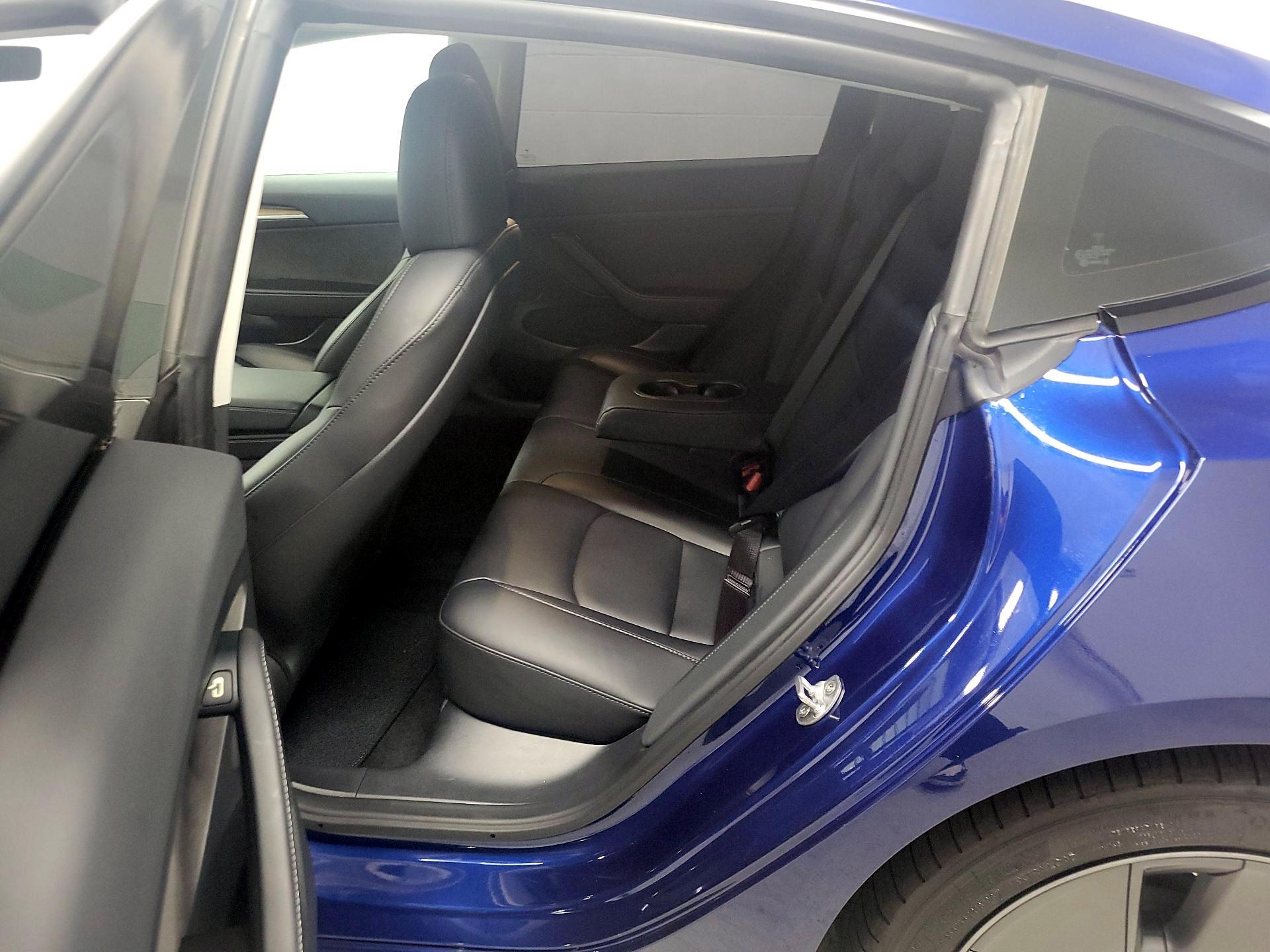 Thumbnail: 2023 Tesla Model 3 - 20