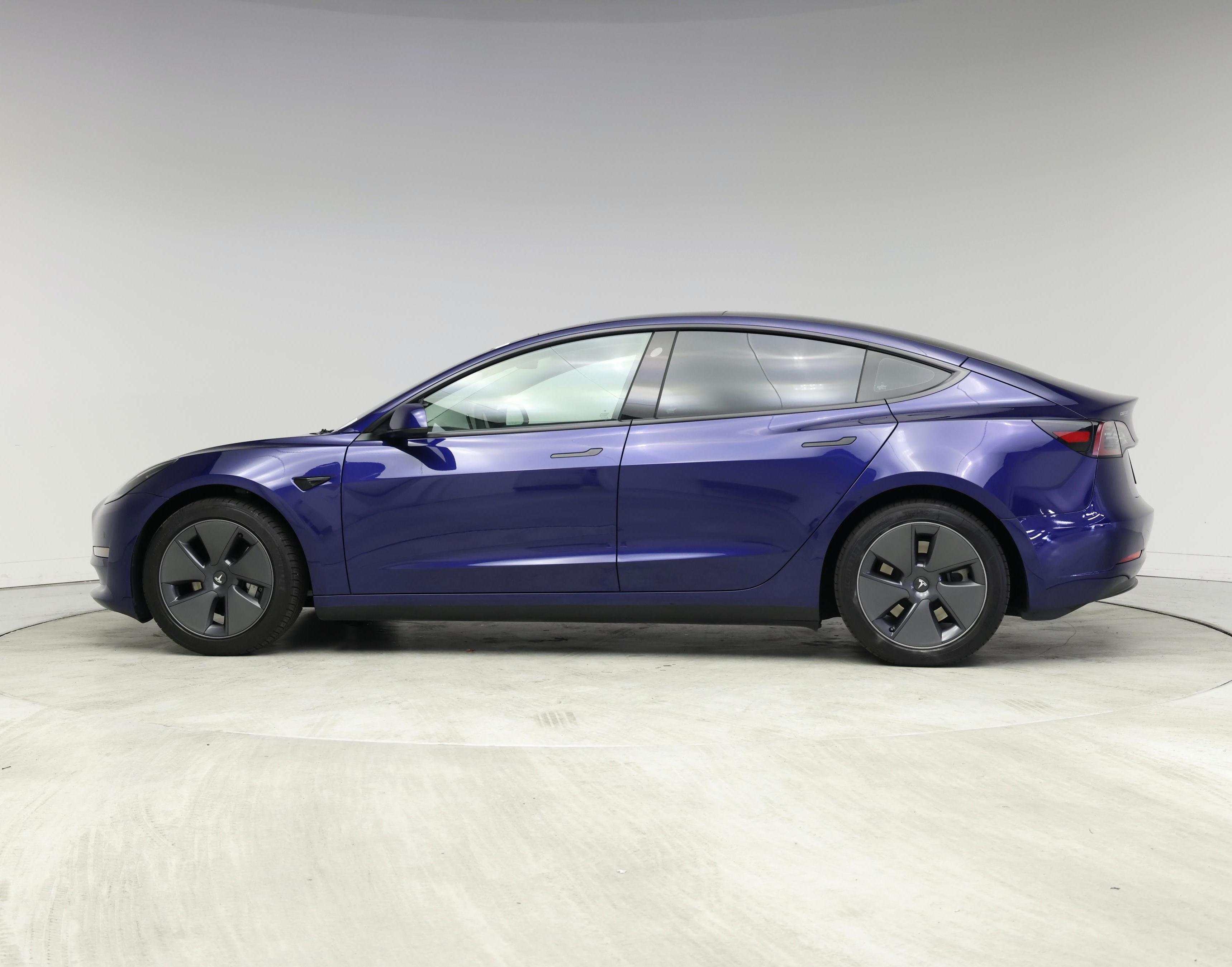 Thumbnail: 2023 Tesla Model 3 - 3