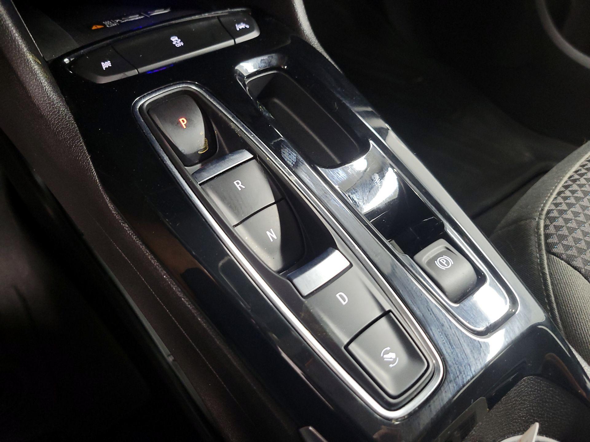 Thumbnail: 2023 Chevrolet Bolt EUV - 15