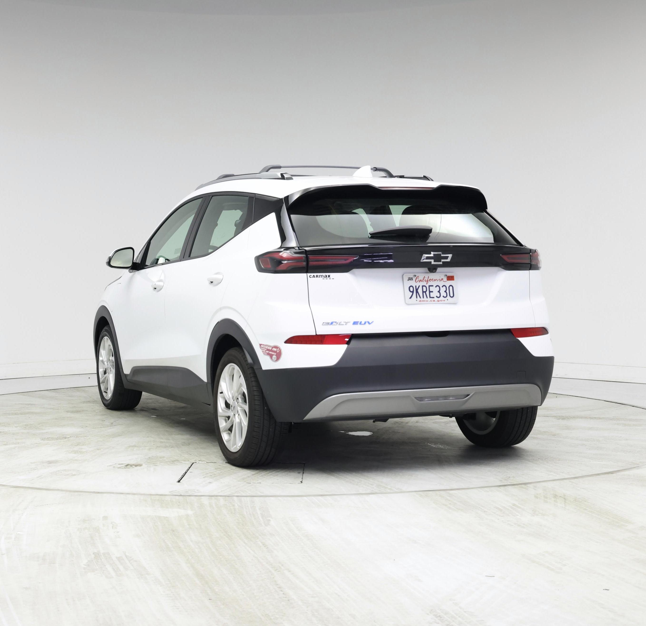 Thumbnail: 2023 Chevrolet Bolt EUV - 2