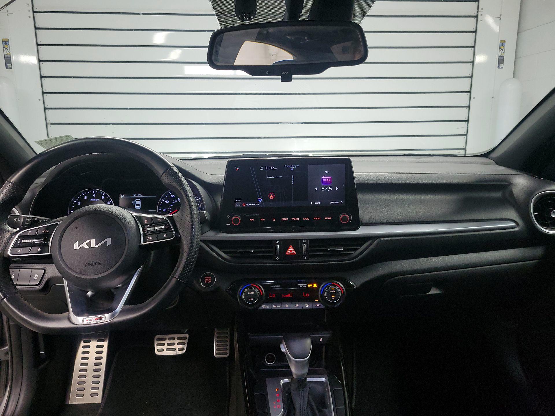 Thumbnail: 2022 Kia Forte - 9