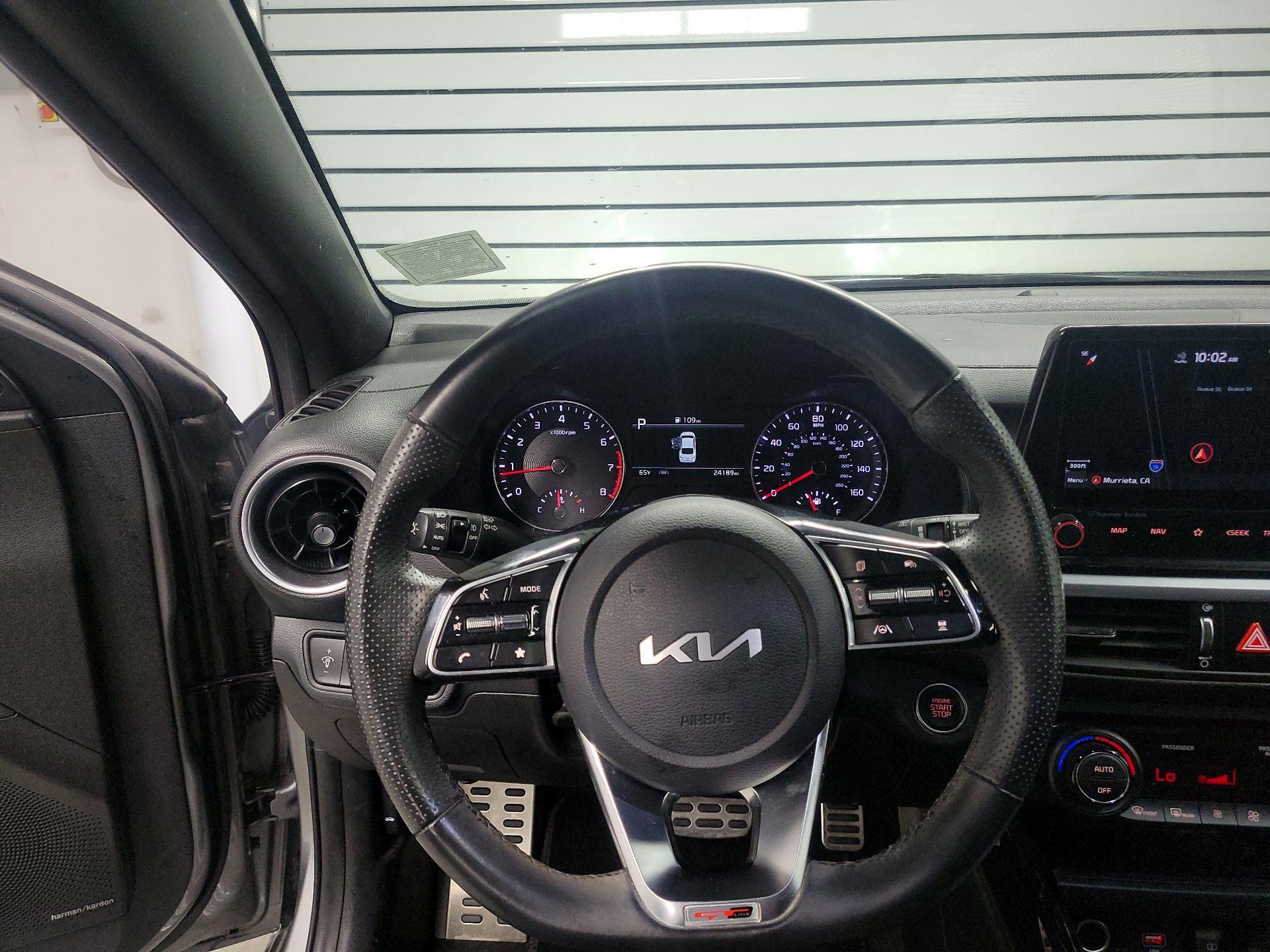 Thumbnail: 2022 Kia Forte - 10