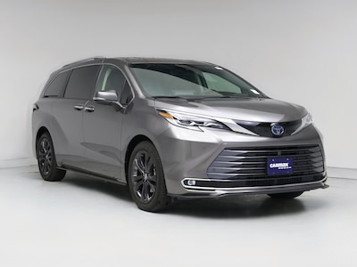 Gray 2022 Toyota Sienna Hybrid Platinum
