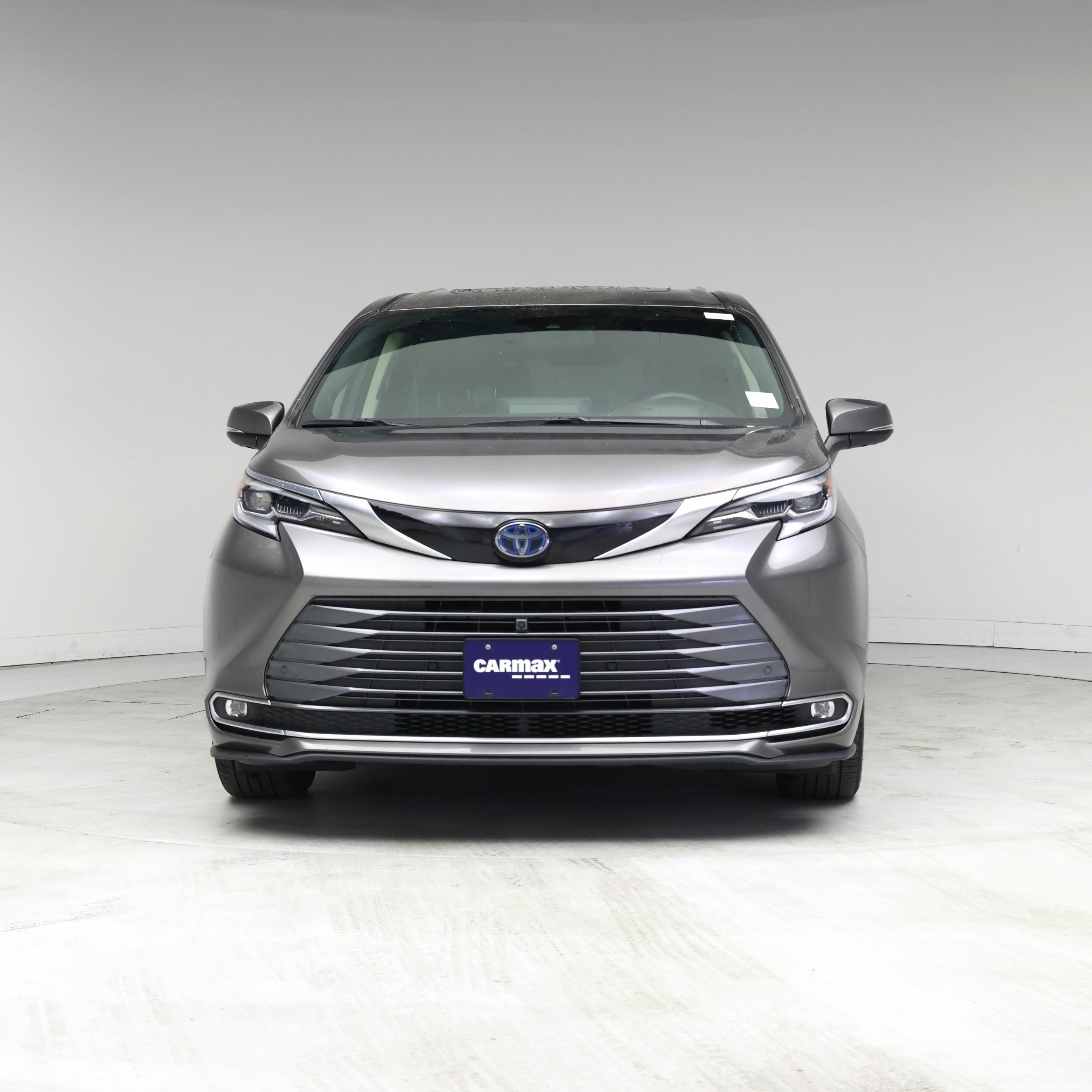 Thumbnail: 2022 Toyota Sienna - 5