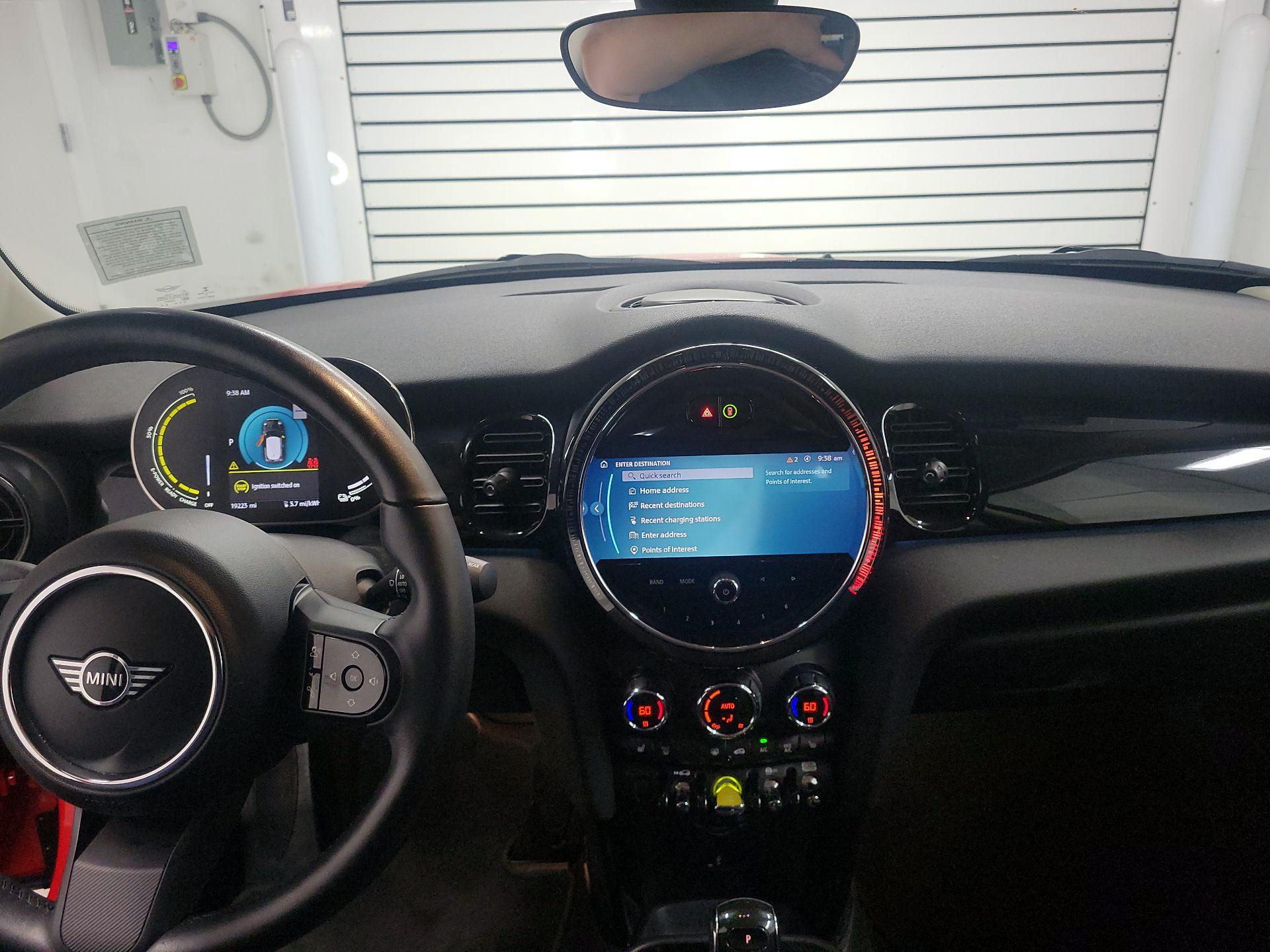 Thumbnail: 2022 MINI Cooper Hardtop - 9