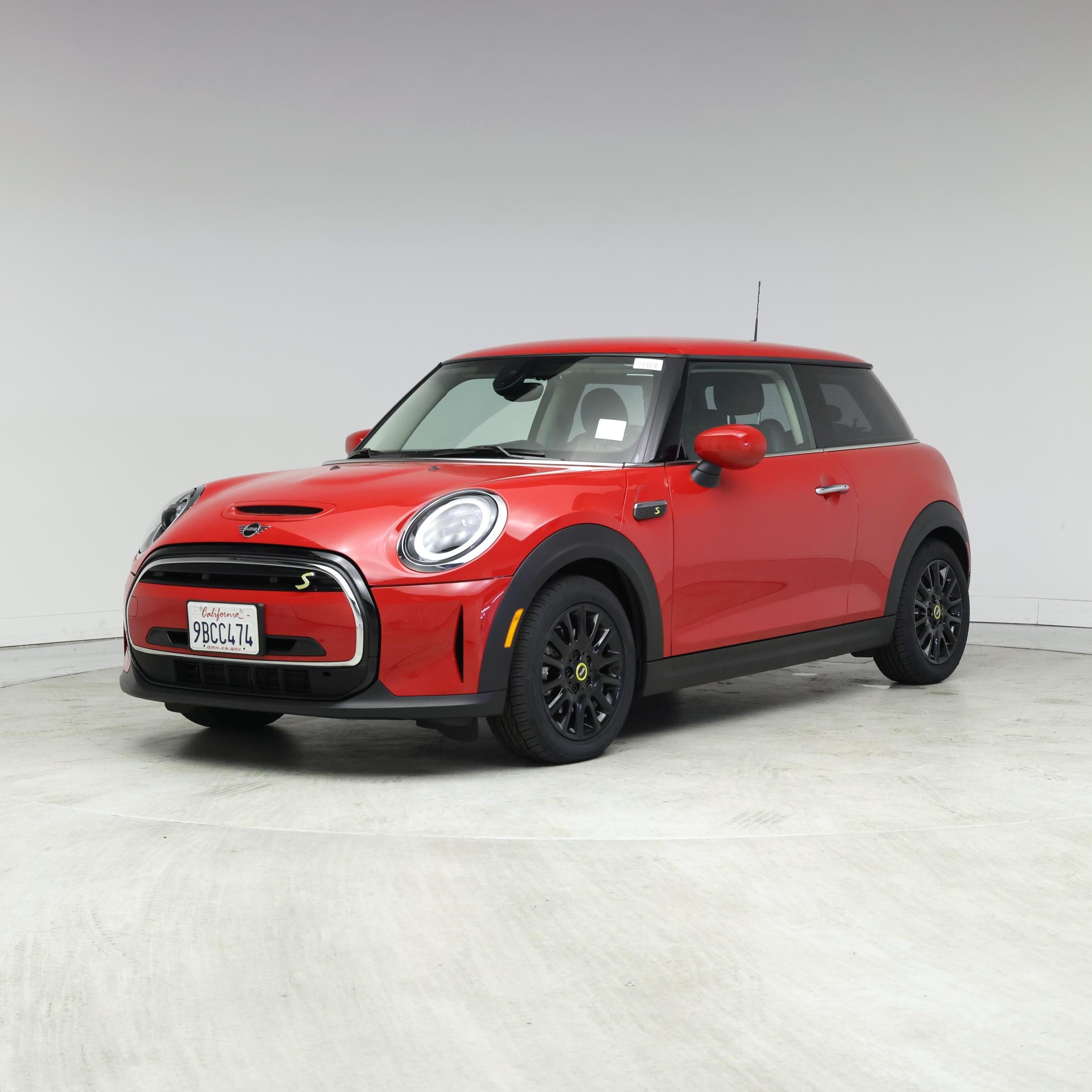 Thumbnail: 2022 MINI Cooper Hardtop - 4