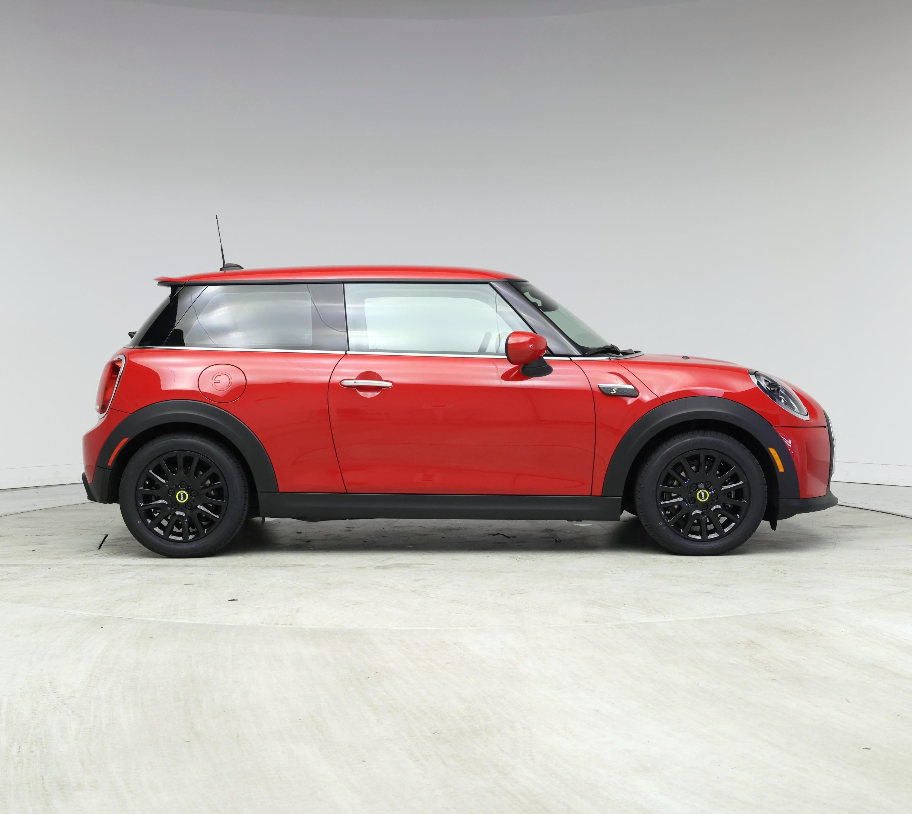 Thumbnail: 2022 MINI Cooper Hardtop - 7