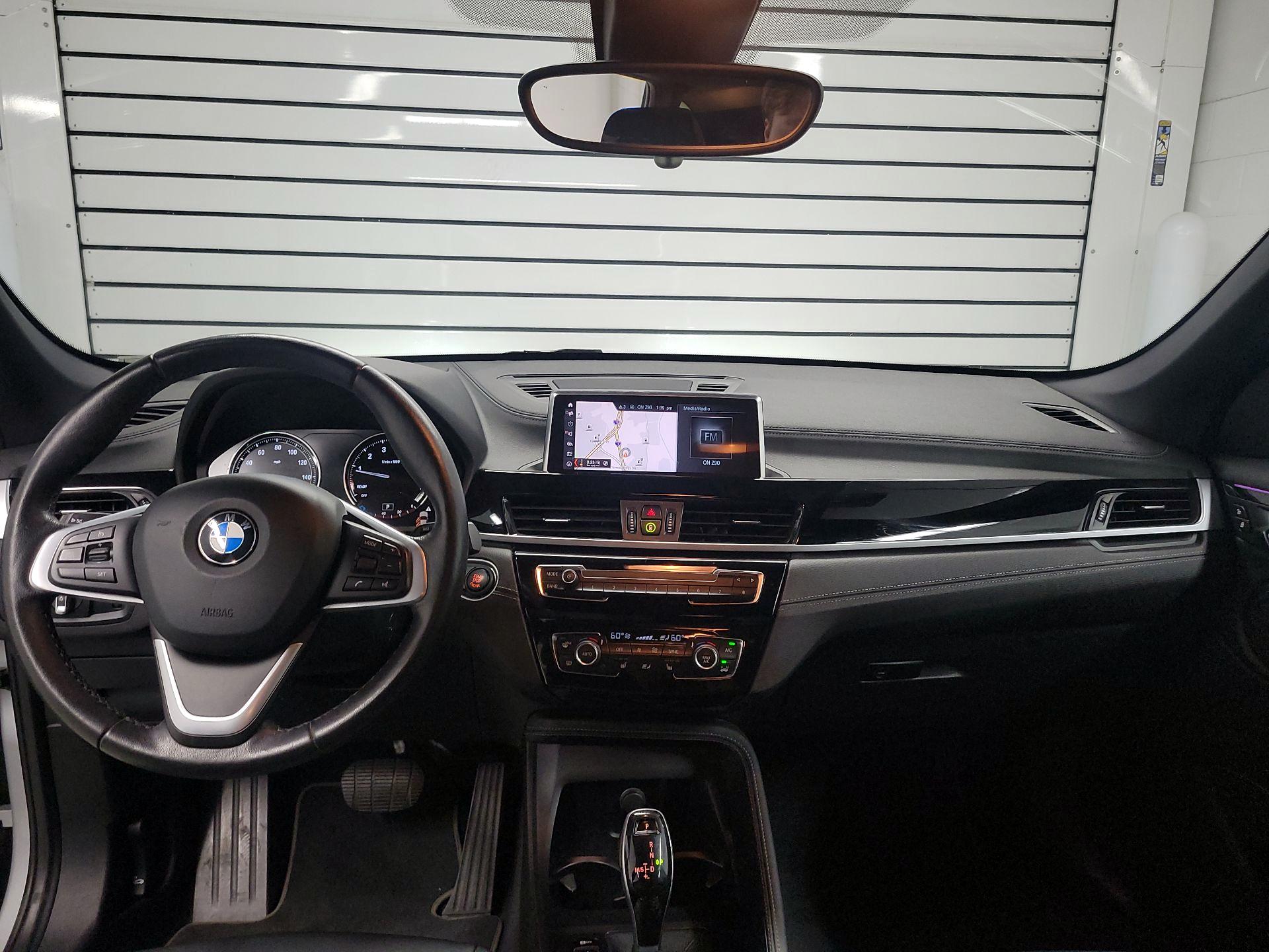 Thumbnail: 2020 BMW X1 - 9