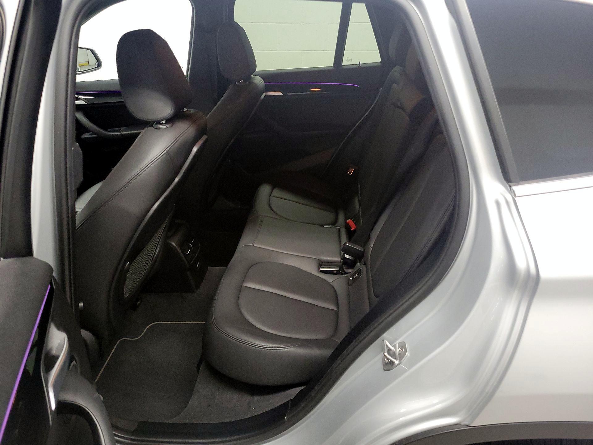 Thumbnail: 2020 BMW X1 - 20