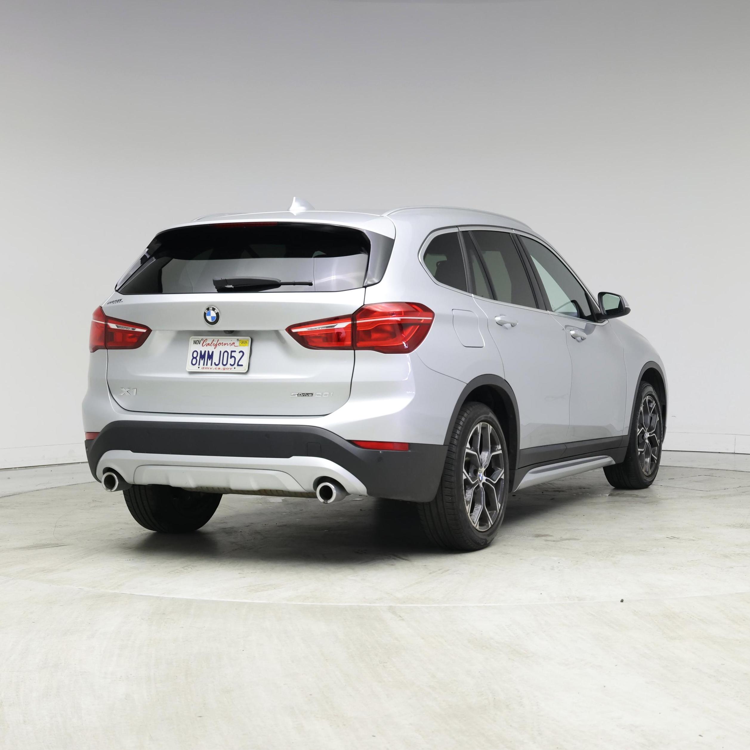 Thumbnail: 2020 BMW X1 - 8