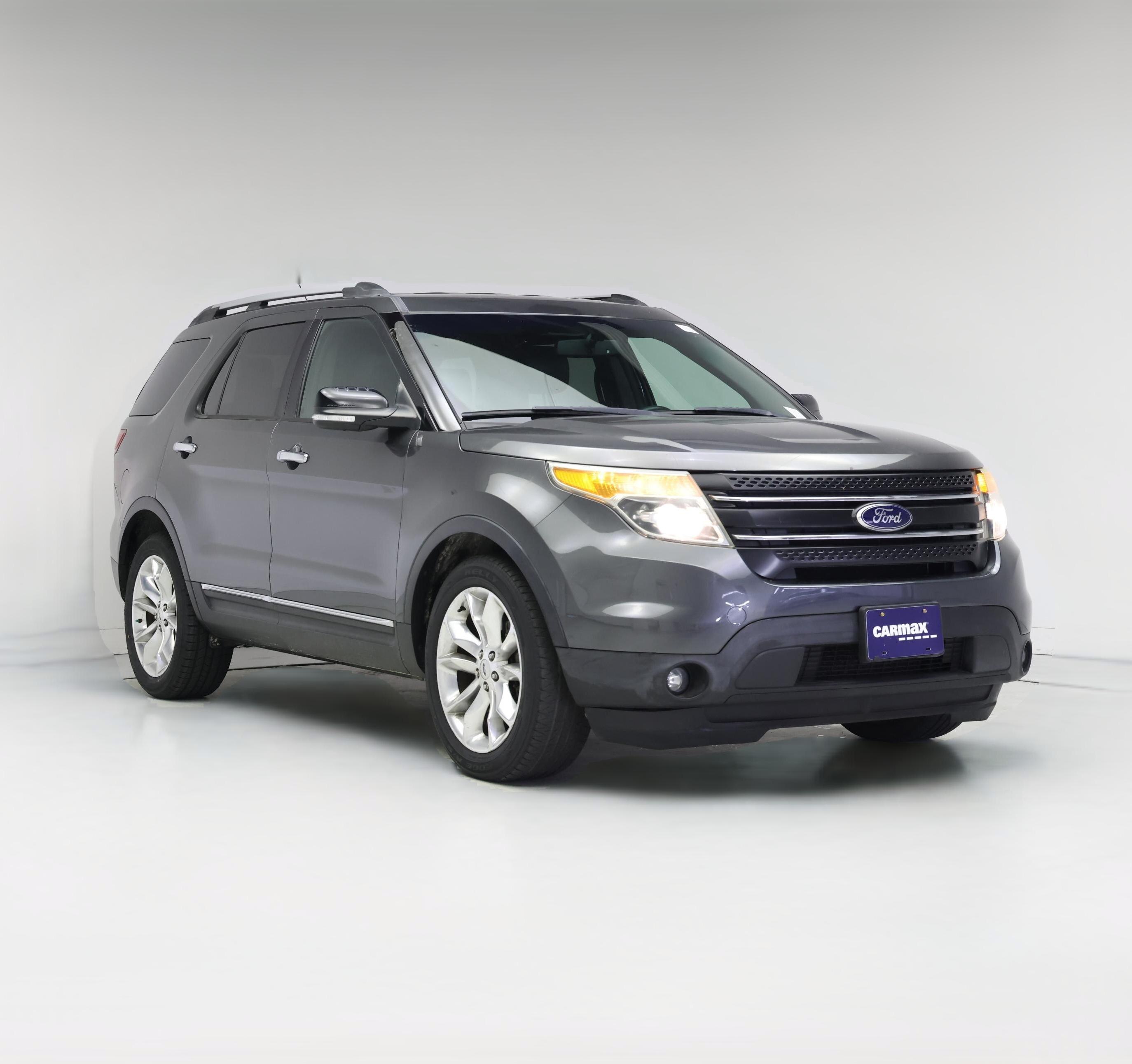 Thumbnail: 2015 Ford Explorer - 1