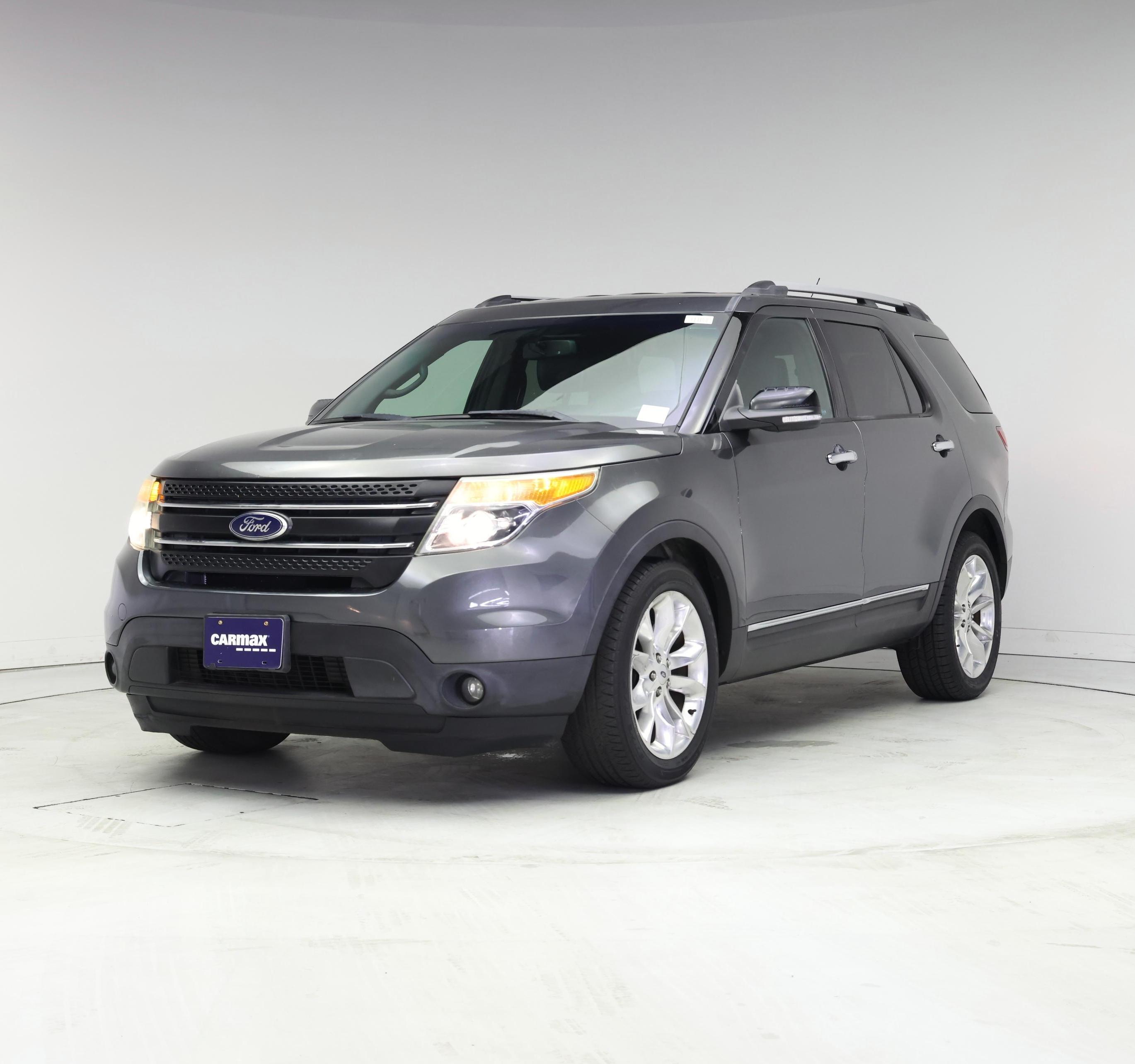 Thumbnail: 2015 Ford Explorer - 4