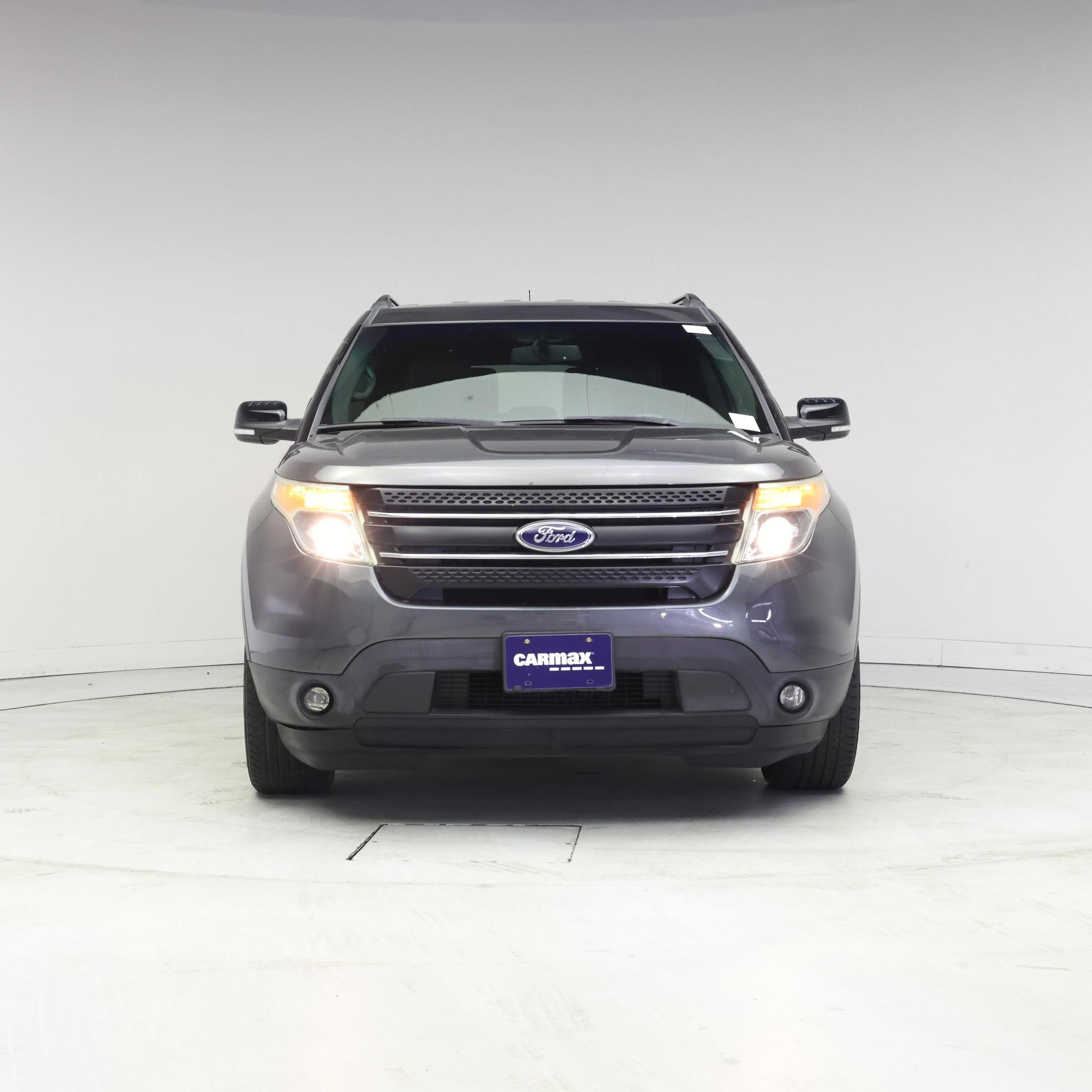 Thumbnail: 2015 Ford Explorer - 5