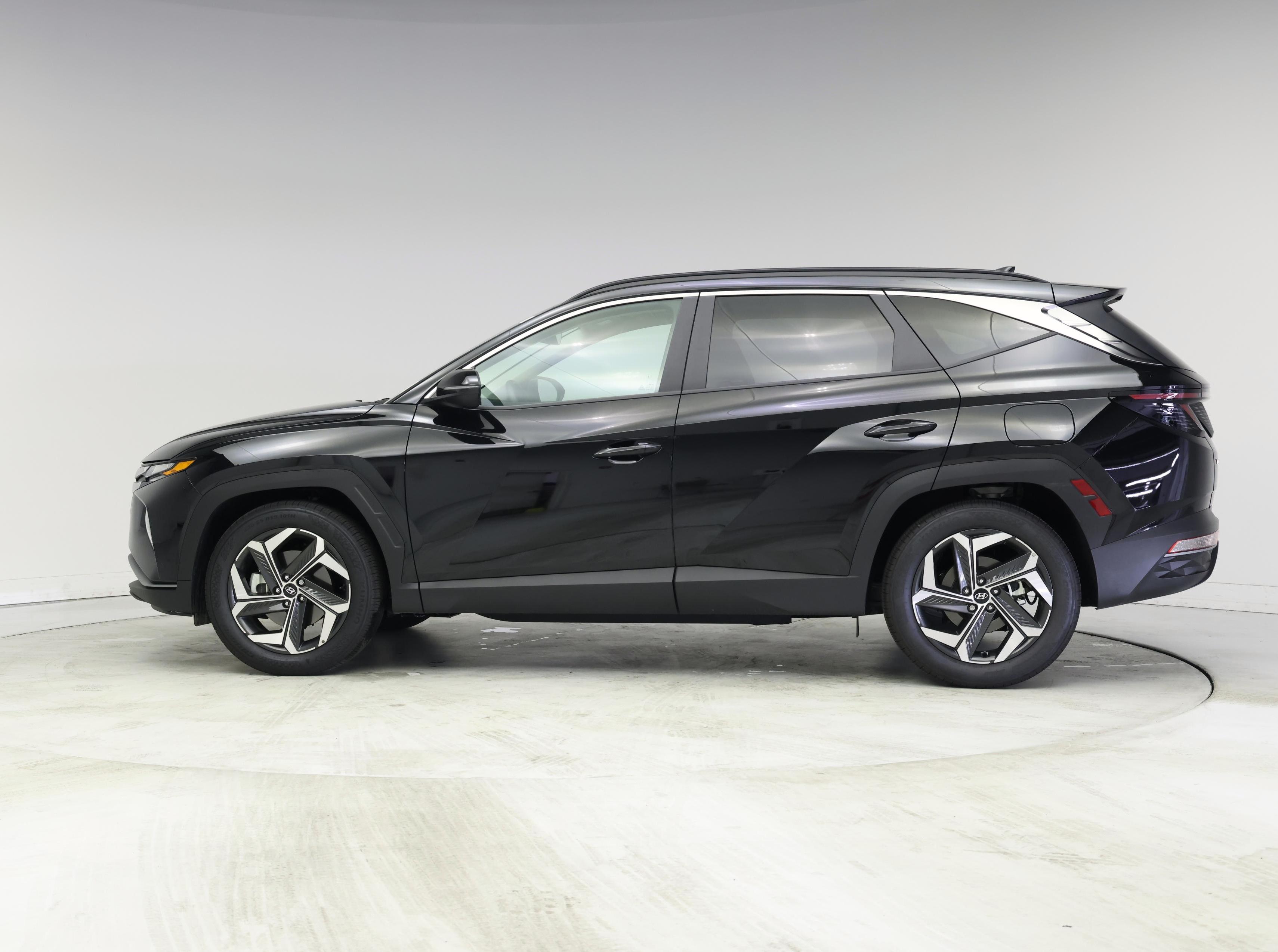 Thumbnail: 2024 Hyundai Tucson - 3