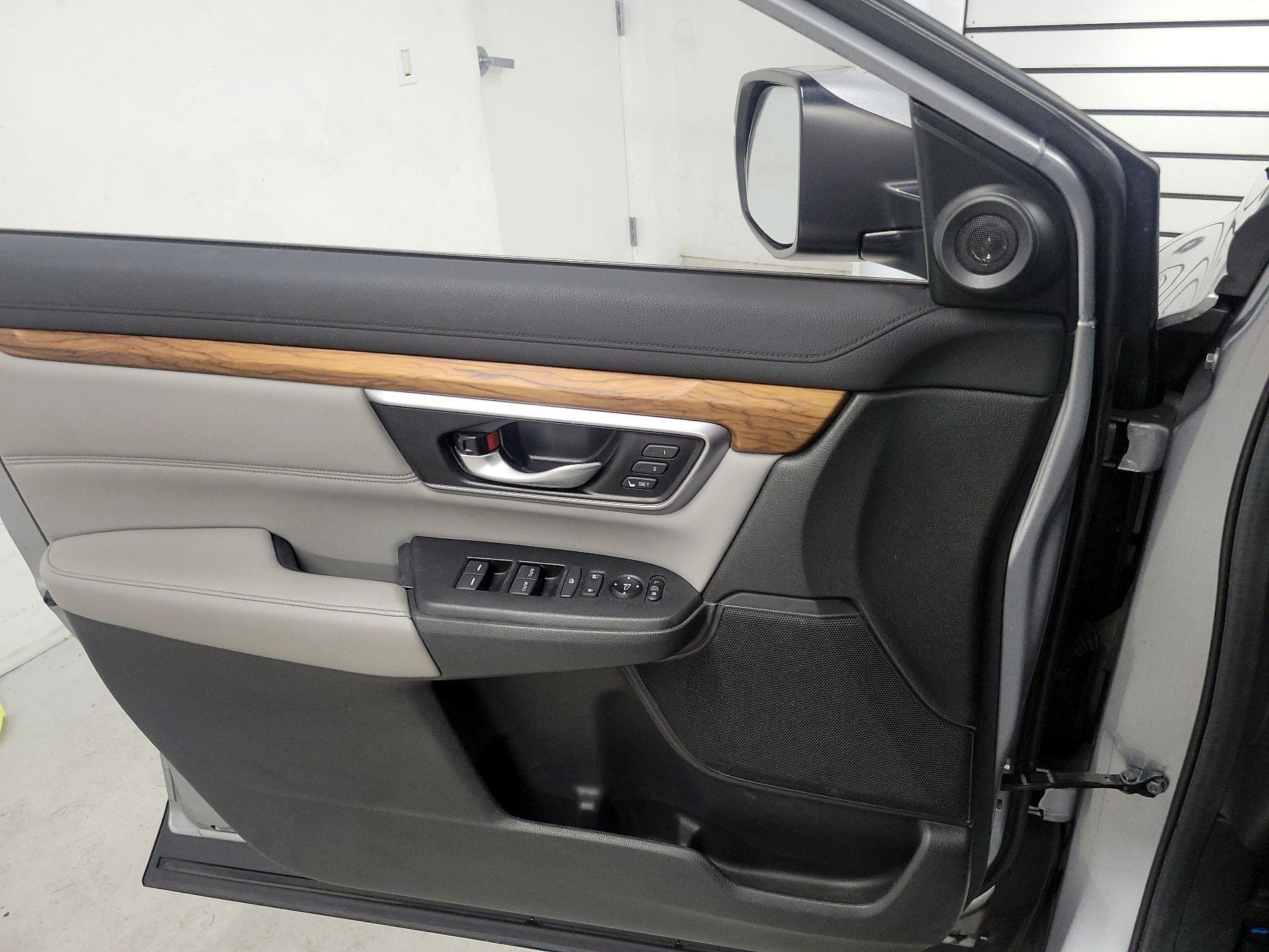 Thumbnail: 2018 Honda CR-V - 12