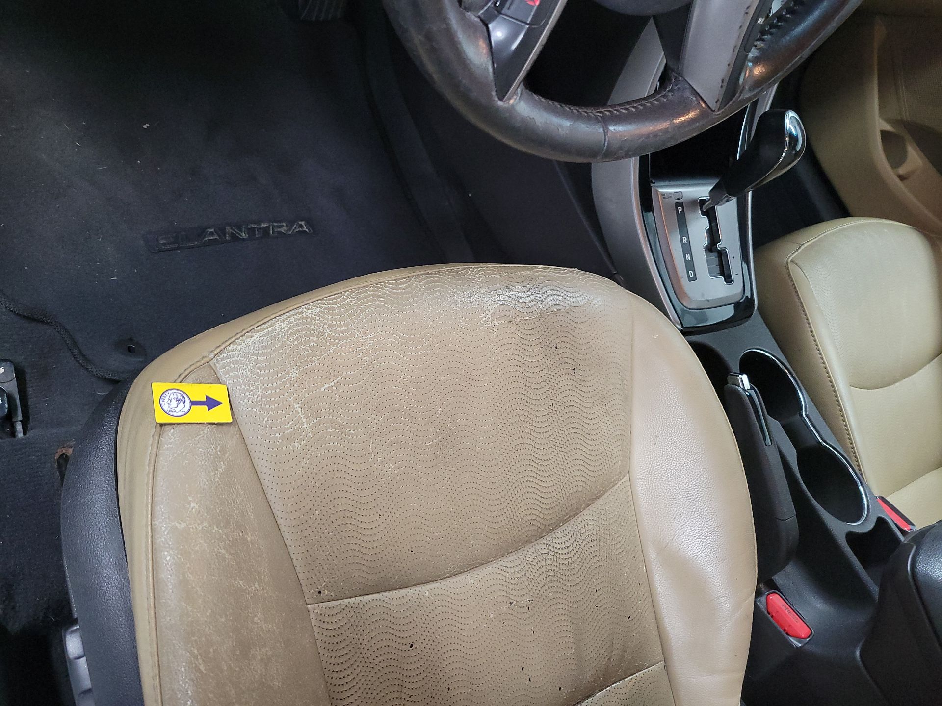 Thumbnail: 2013 Hyundai Elantra - 12