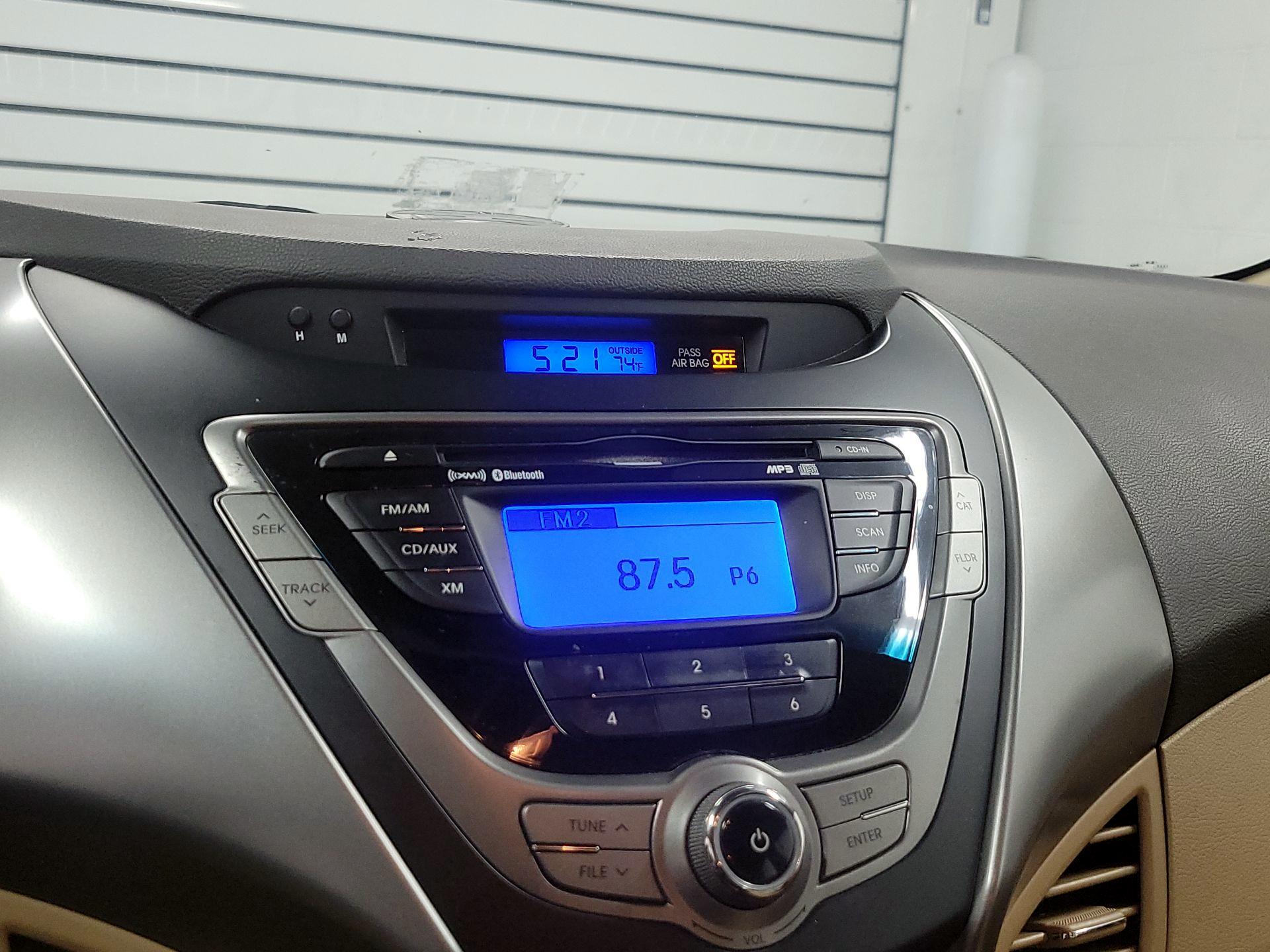 Thumbnail: 2013 Hyundai Elantra - 14