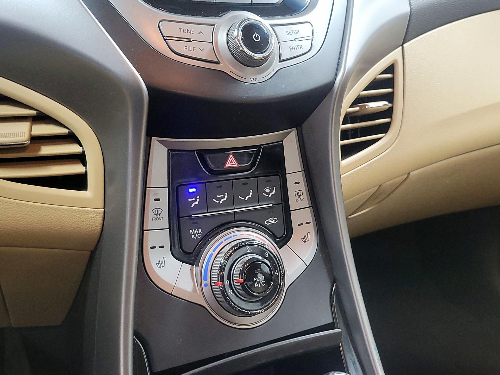 Thumbnail: 2013 Hyundai Elantra - 15