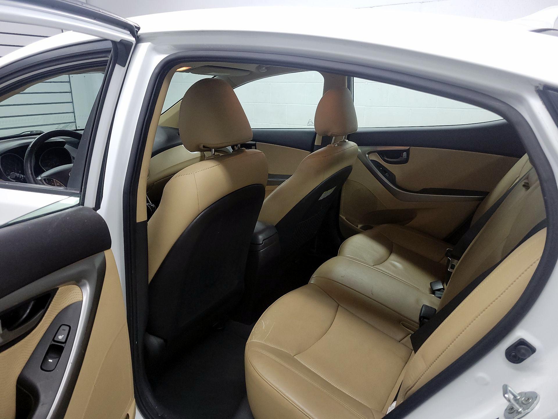 Thumbnail: 2013 Hyundai Elantra - 19