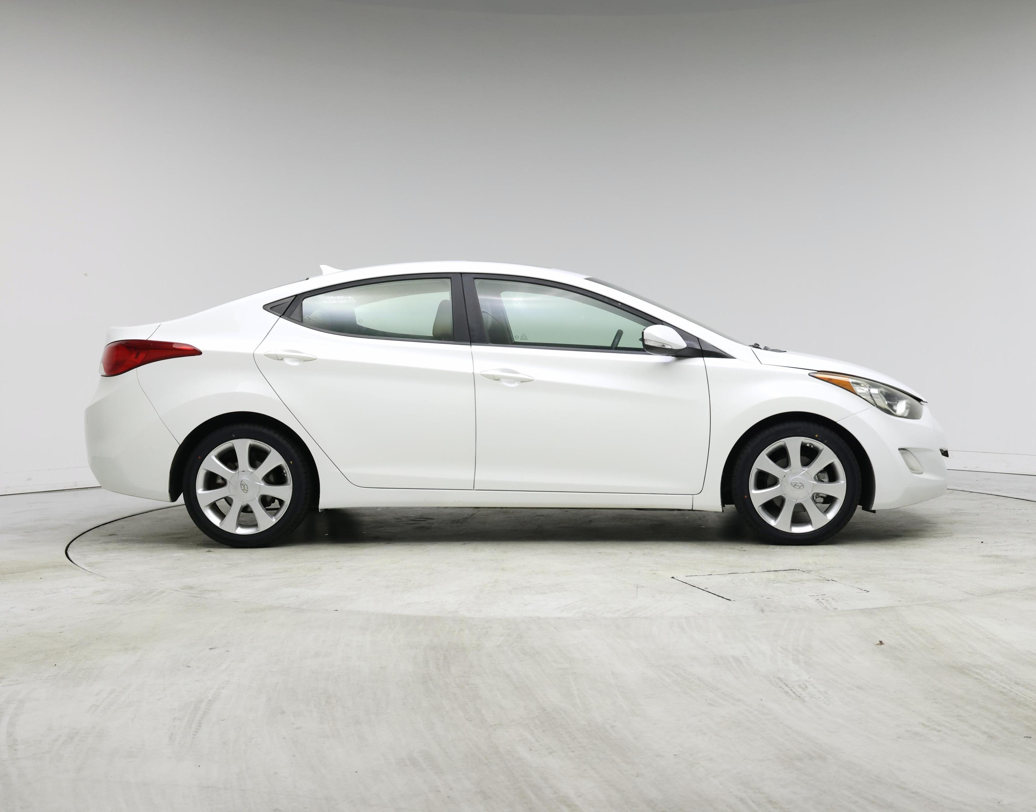 Thumbnail: 2013 Hyundai Elantra - 7