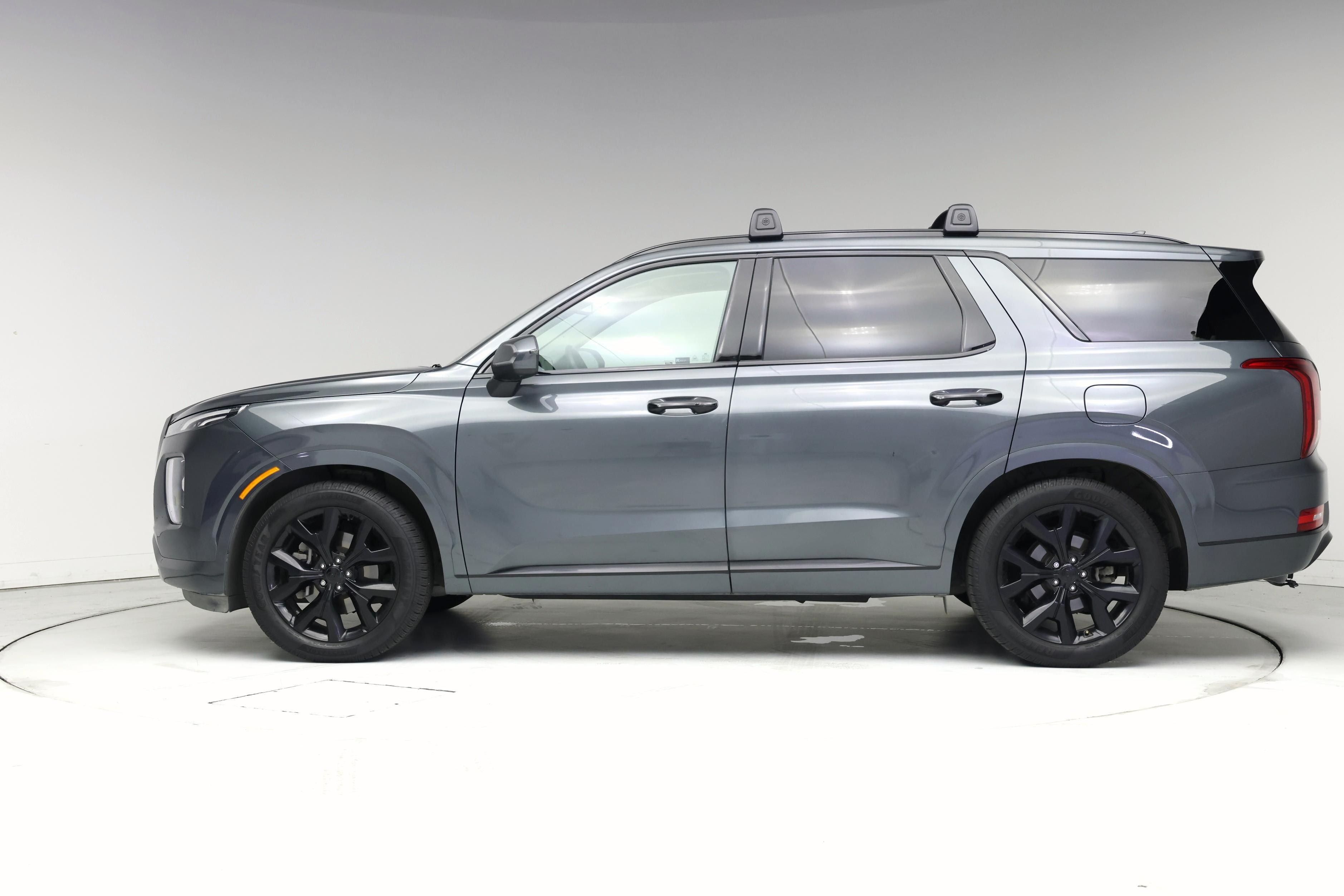 Thumbnail: 2022 Hyundai Palisade - 3