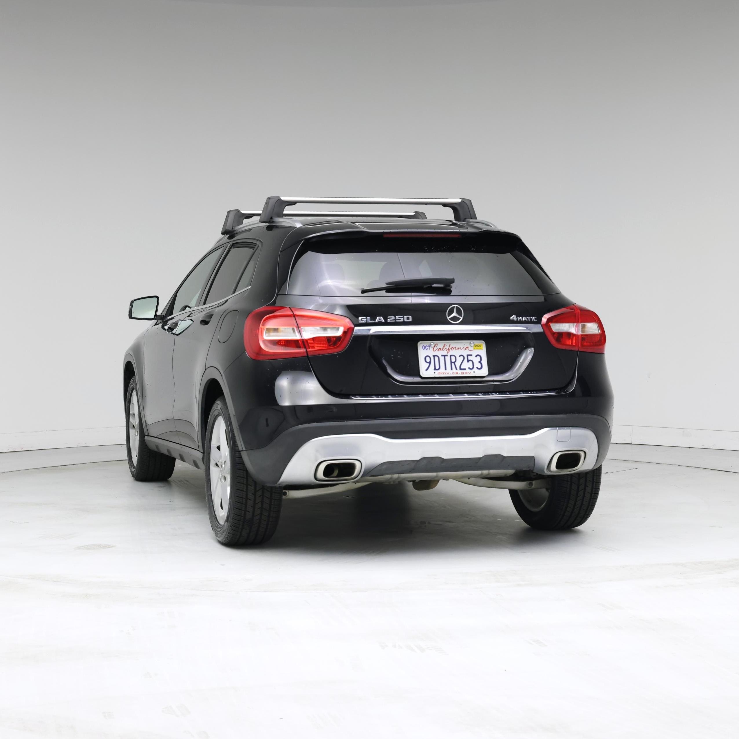 Thumbnail: 2019 Mercedes-Benz GLA - 2